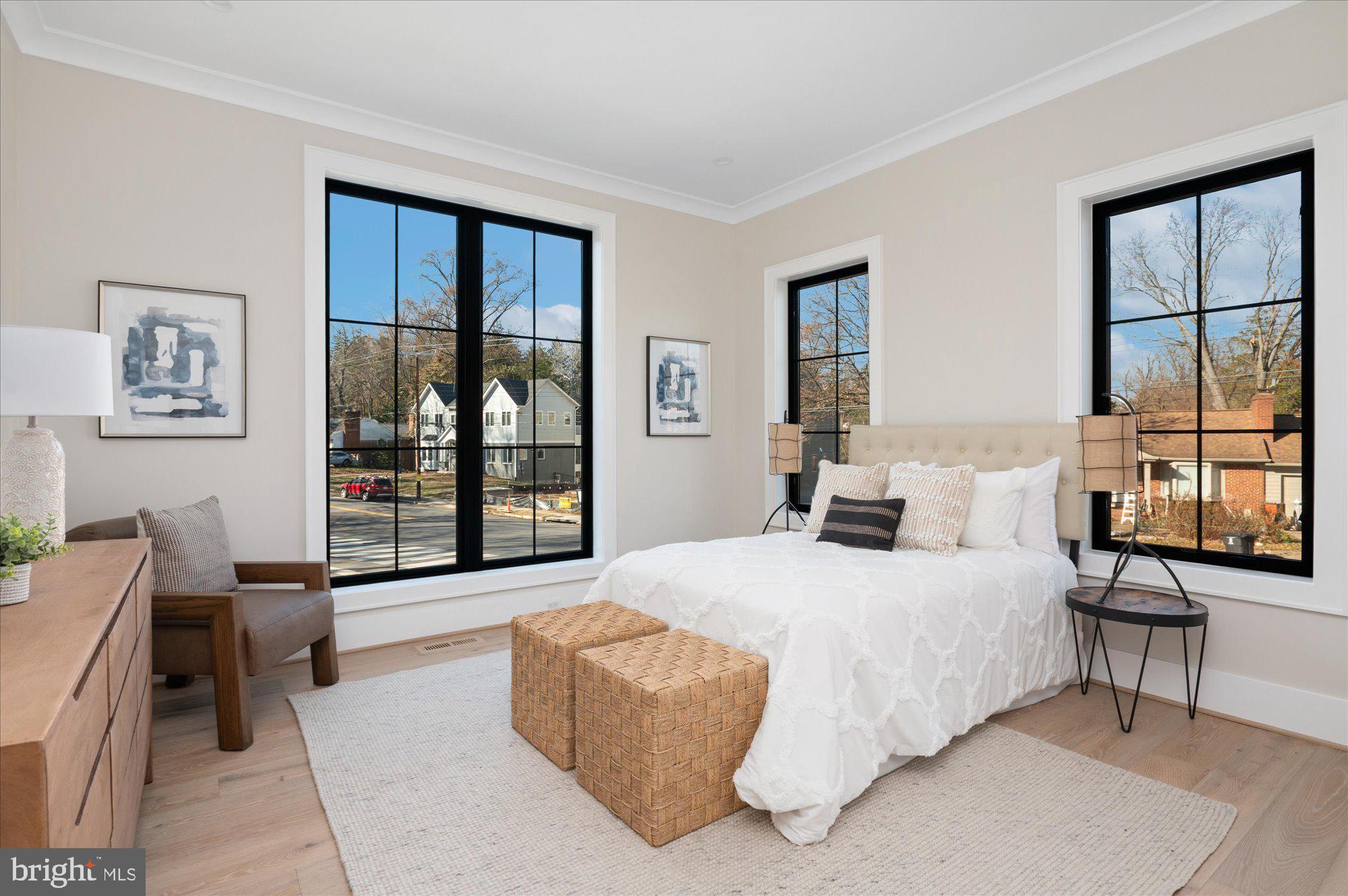 YORKTOWN - Residential