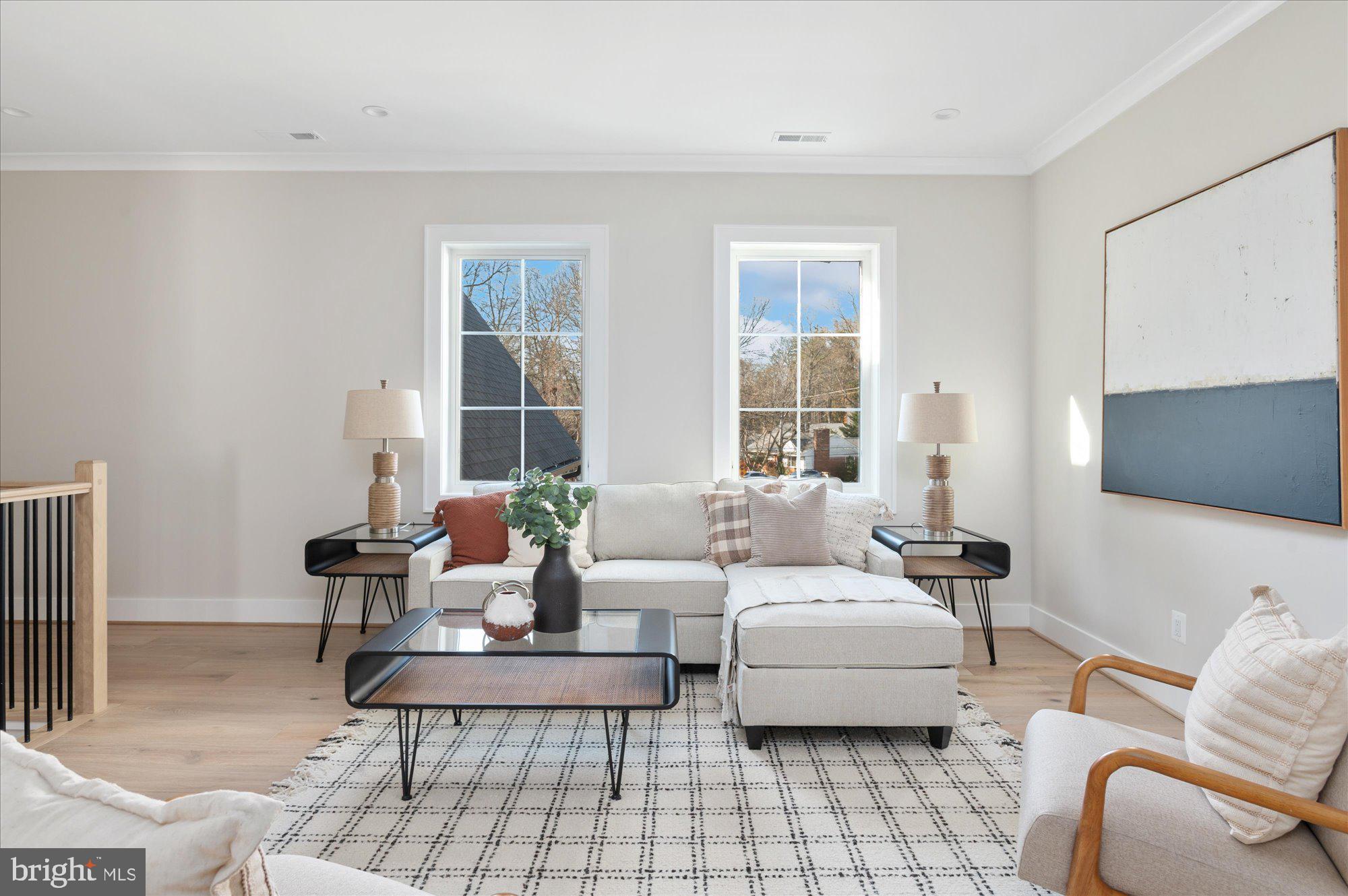 YORKTOWN - Residential