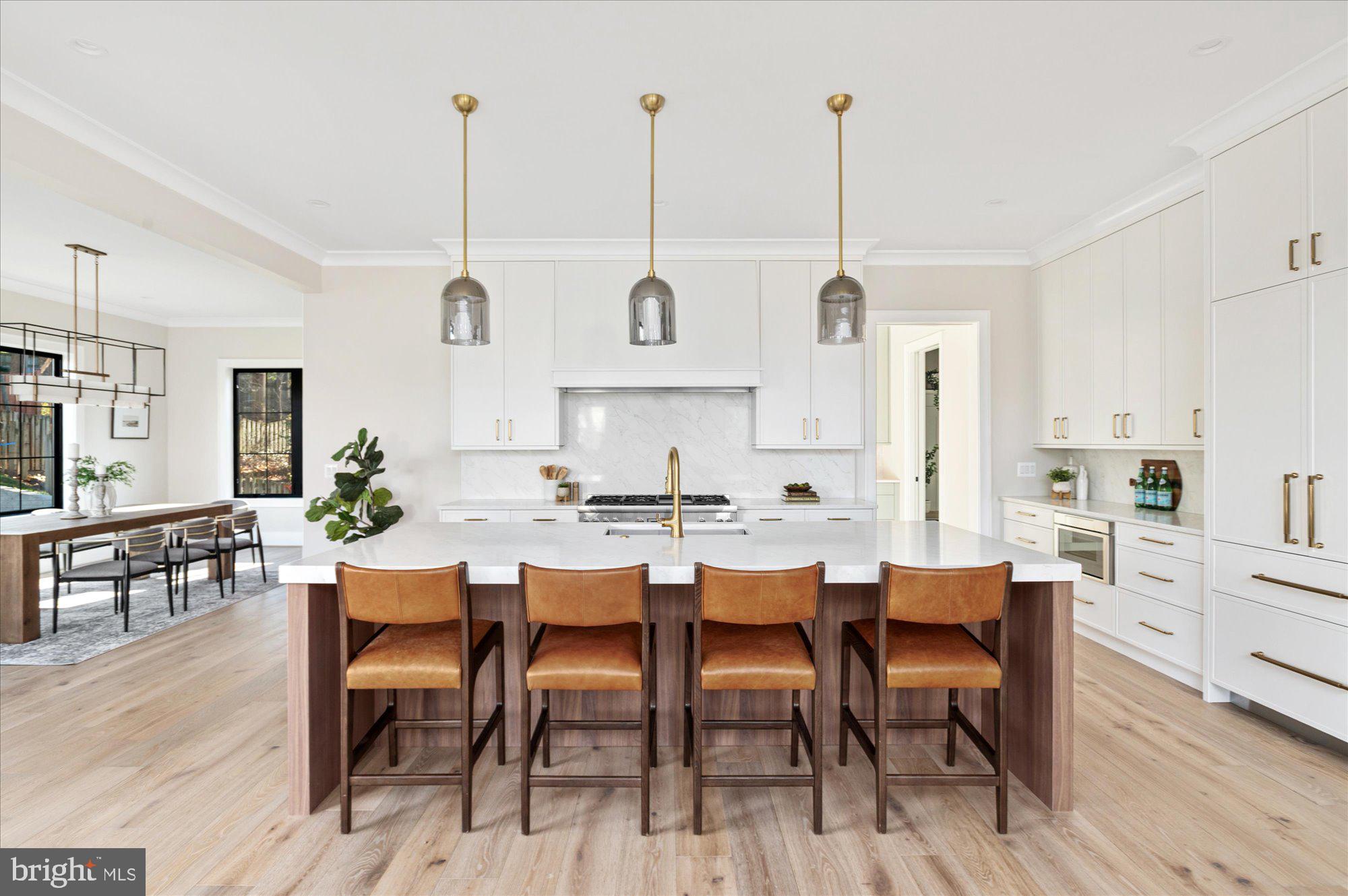 YORKTOWN - Residential