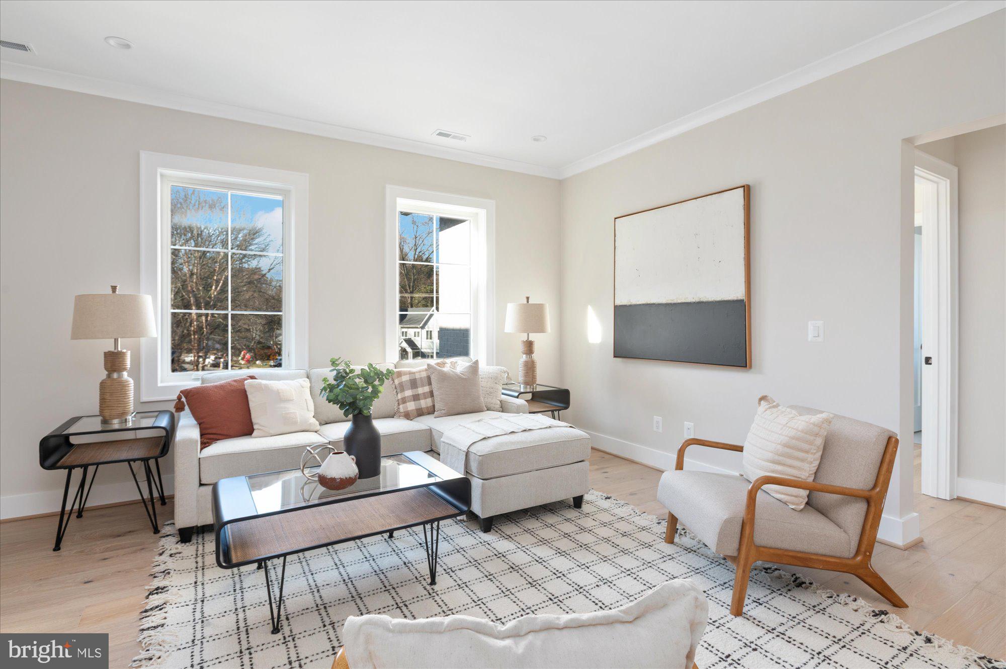 YORKTOWN - Residential