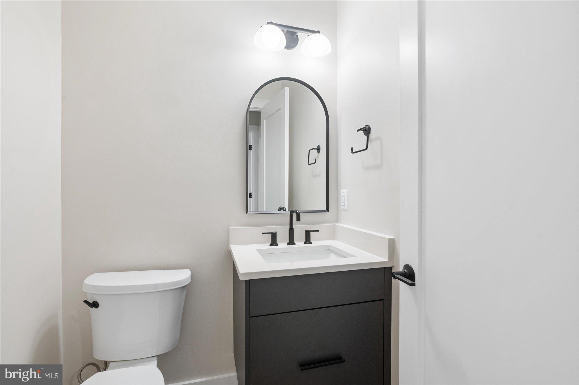 YORKTOWN - Residential