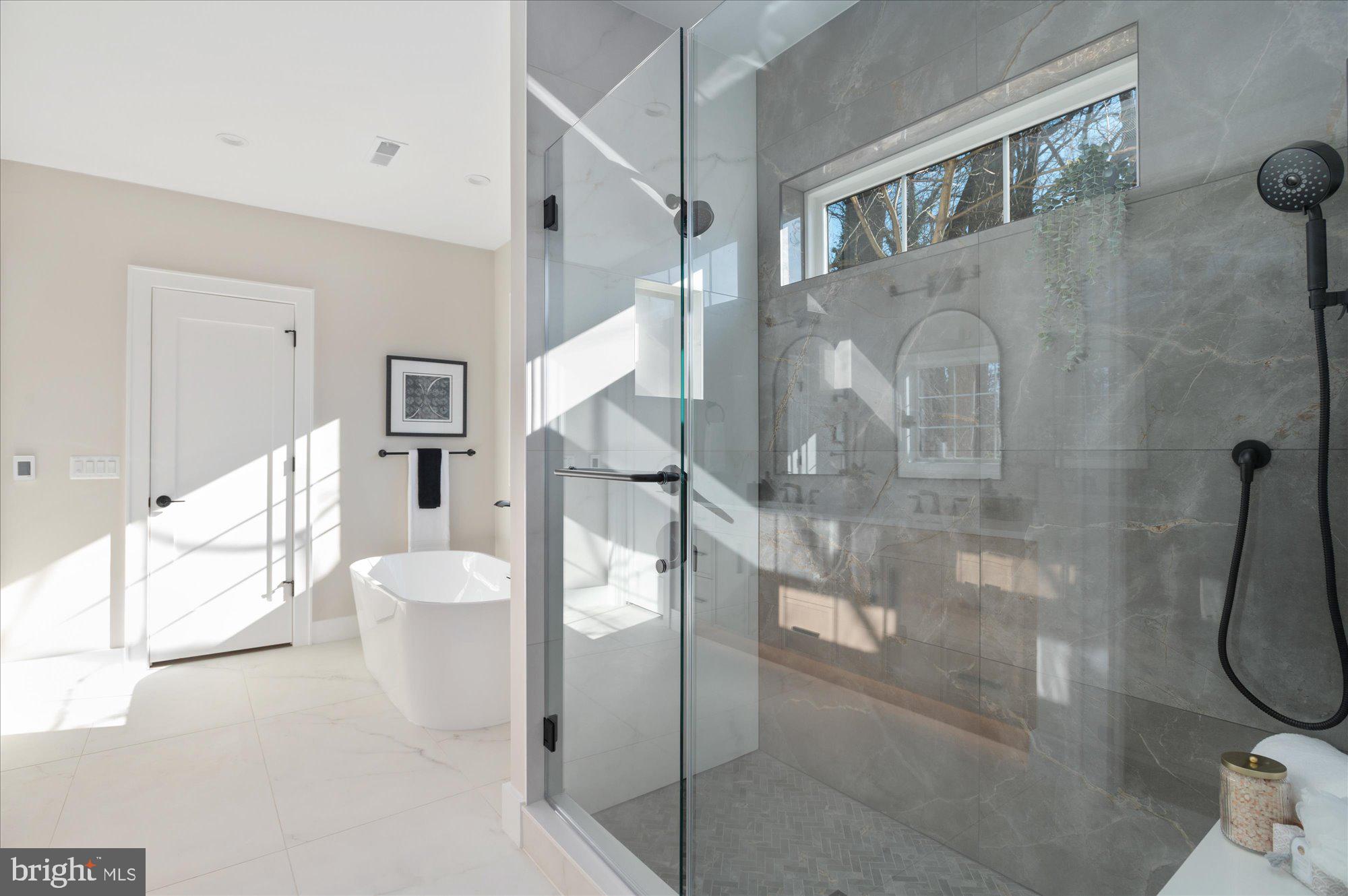 YORKTOWN - Residential