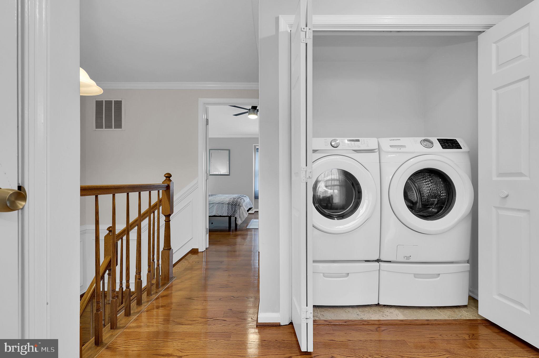 WATERSIDE - Residential