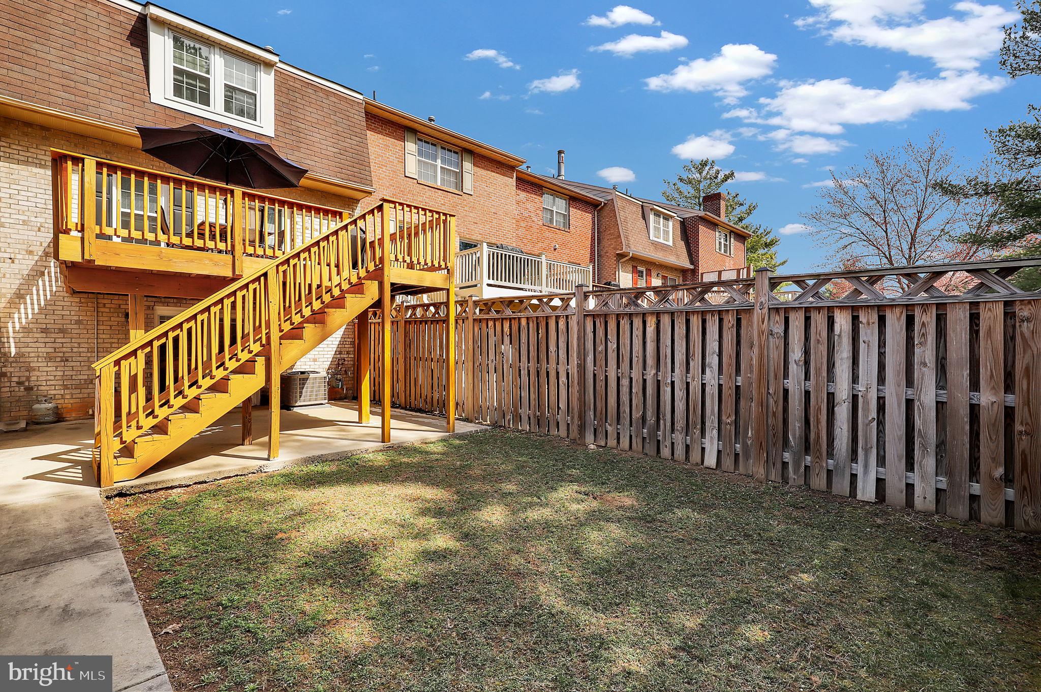 WATERSIDE - Residential