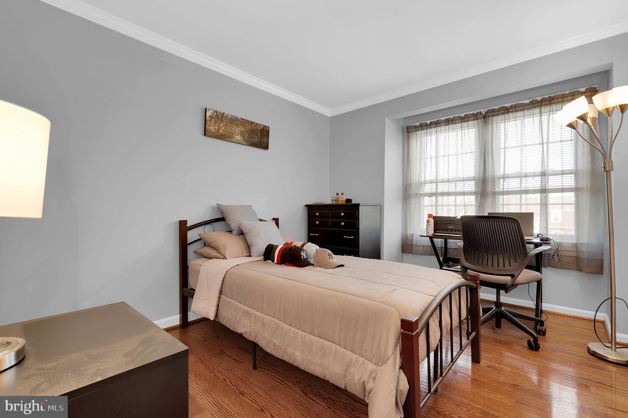 WATERSIDE - Residential