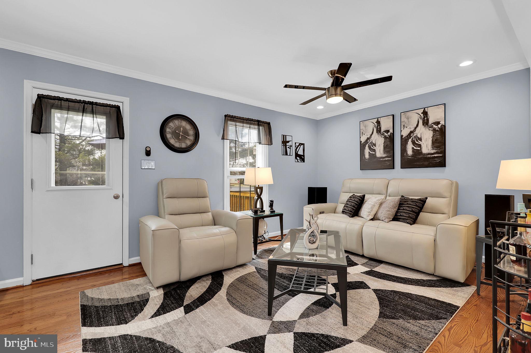 WATERSIDE - Residential