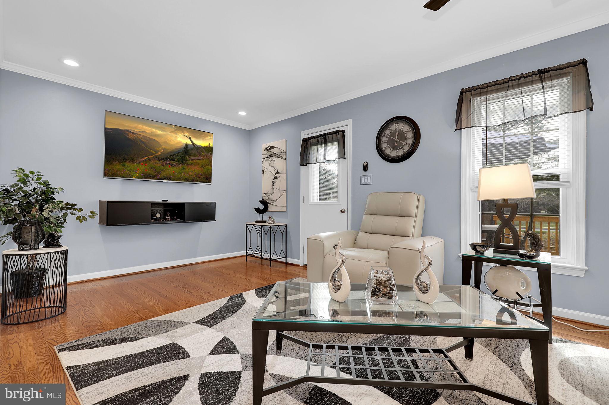 WATERSIDE - Residential