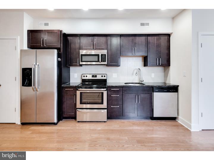 GRADUATE HOSPITAL - Commercial Sale