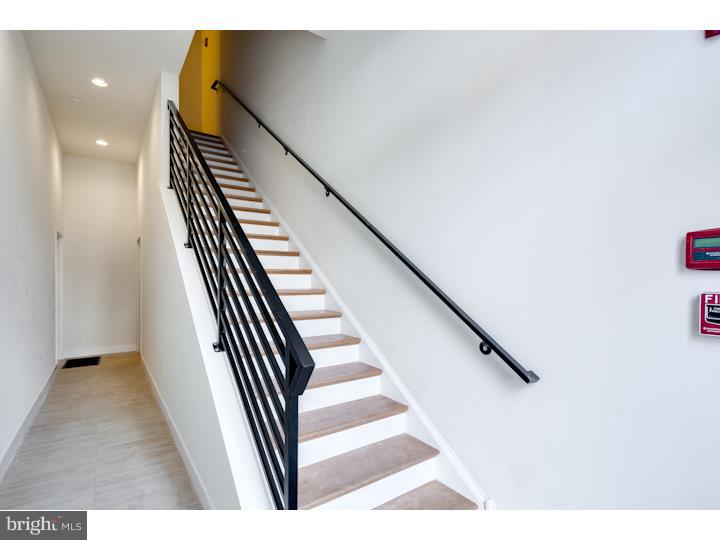 GRADUATE HOSPITAL - Commercial Sale