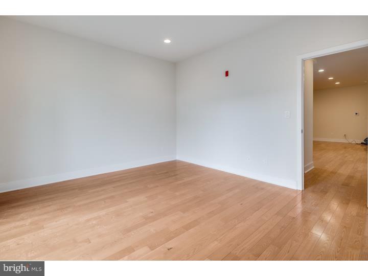GRADUATE HOSPITAL - Commercial Sale
