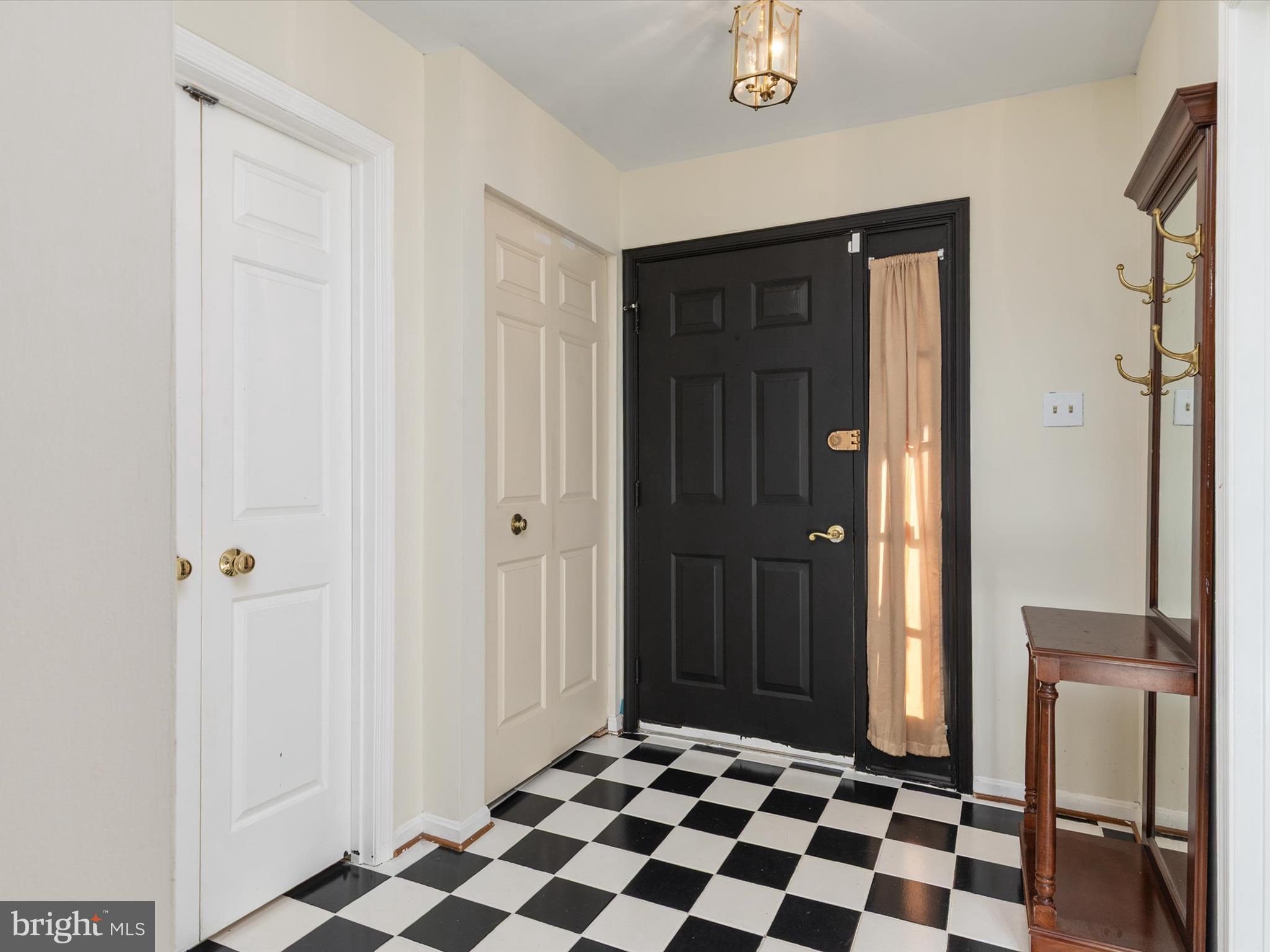 4905 COLONEL ADDISON PLACE