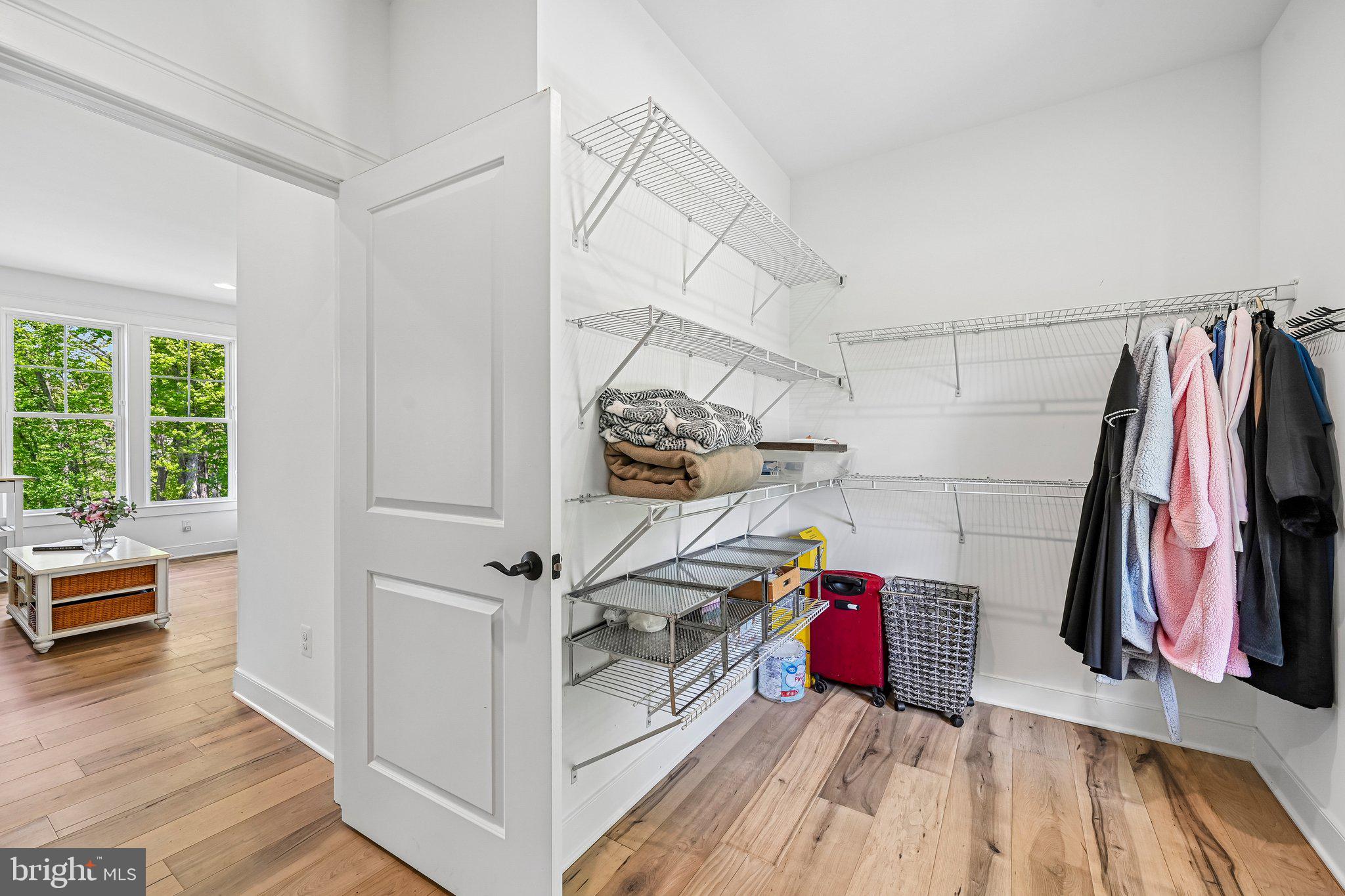 QUARTZ HILL - Residential