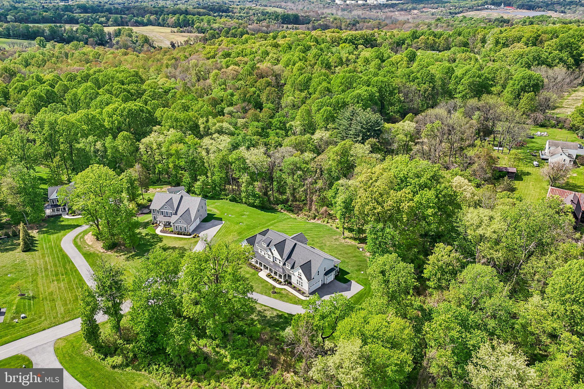 QUARTZ HILL - Residential