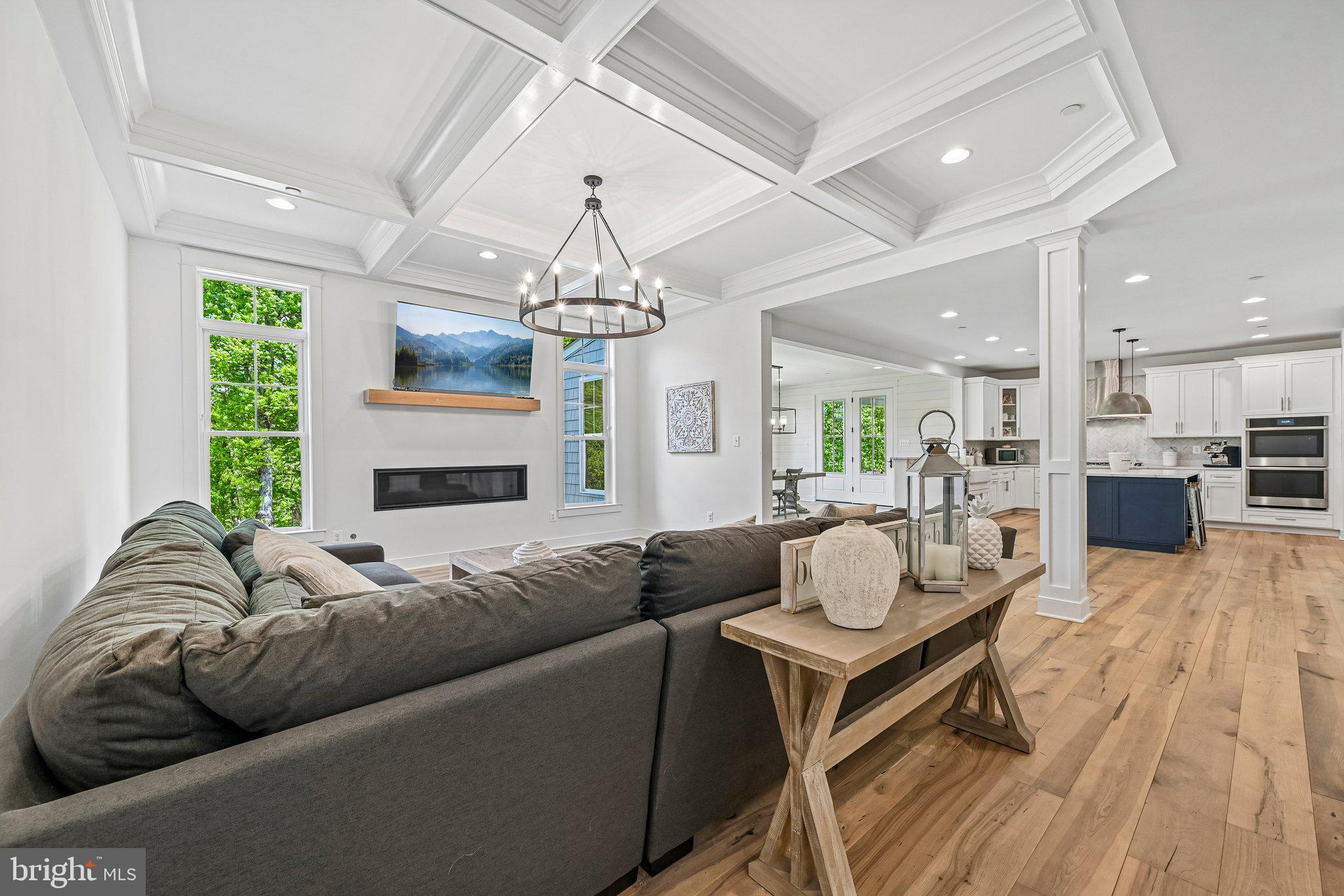 QUARTZ HILL - Residential