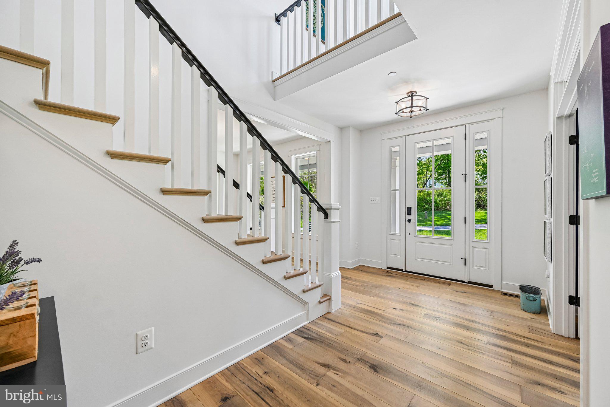 QUARTZ HILL - Residential