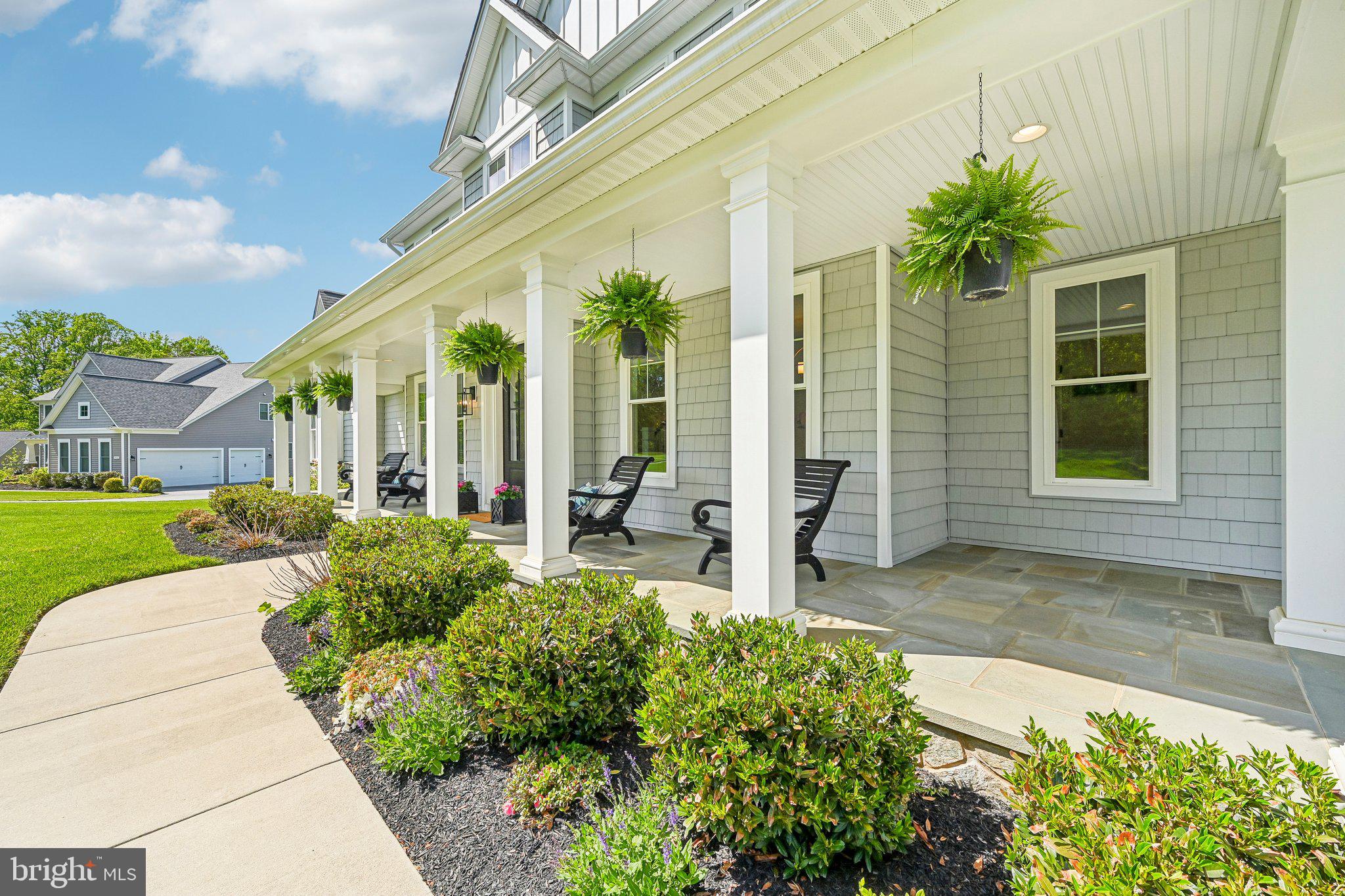 QUARTZ HILL - Residential