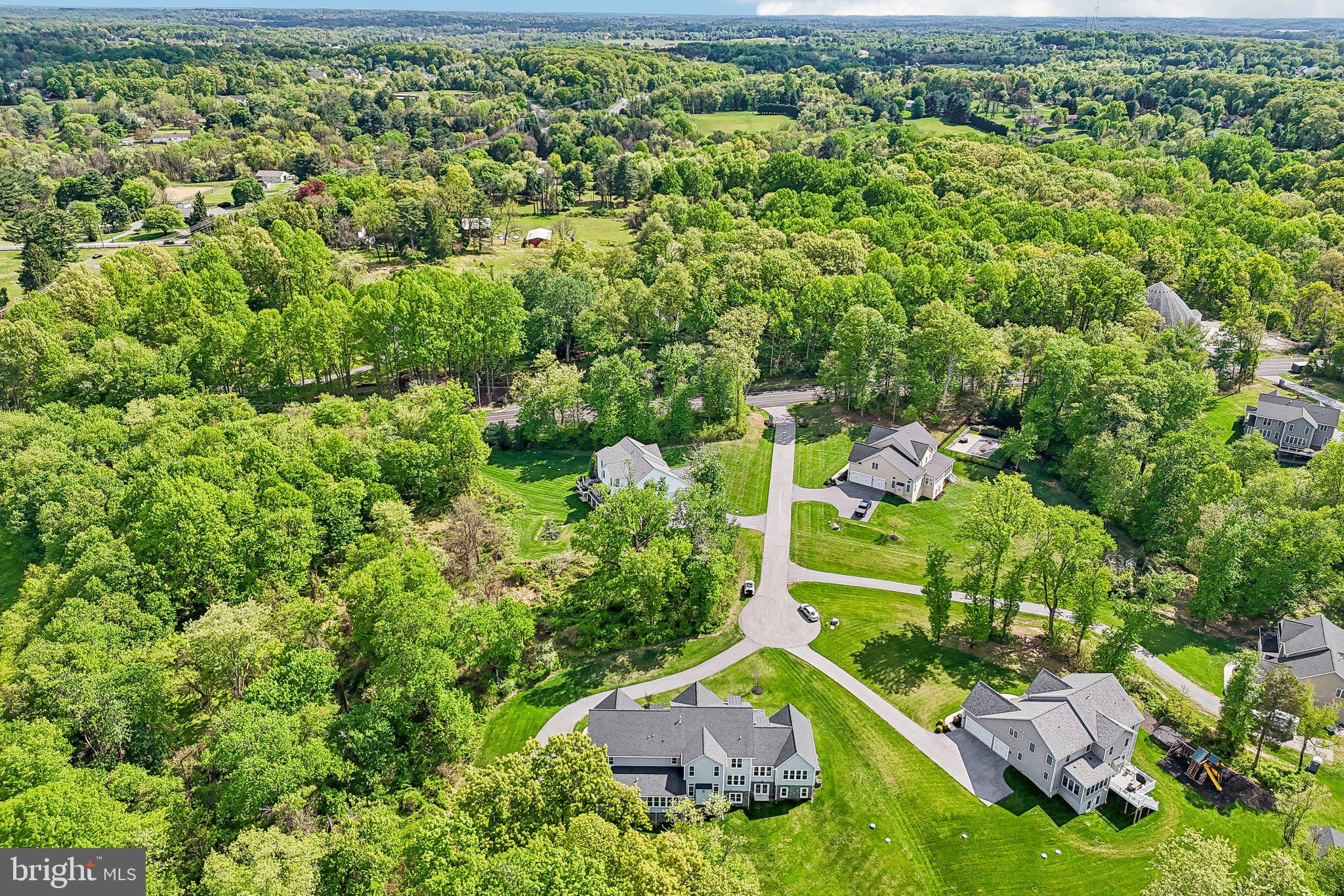 QUARTZ HILL - Residential