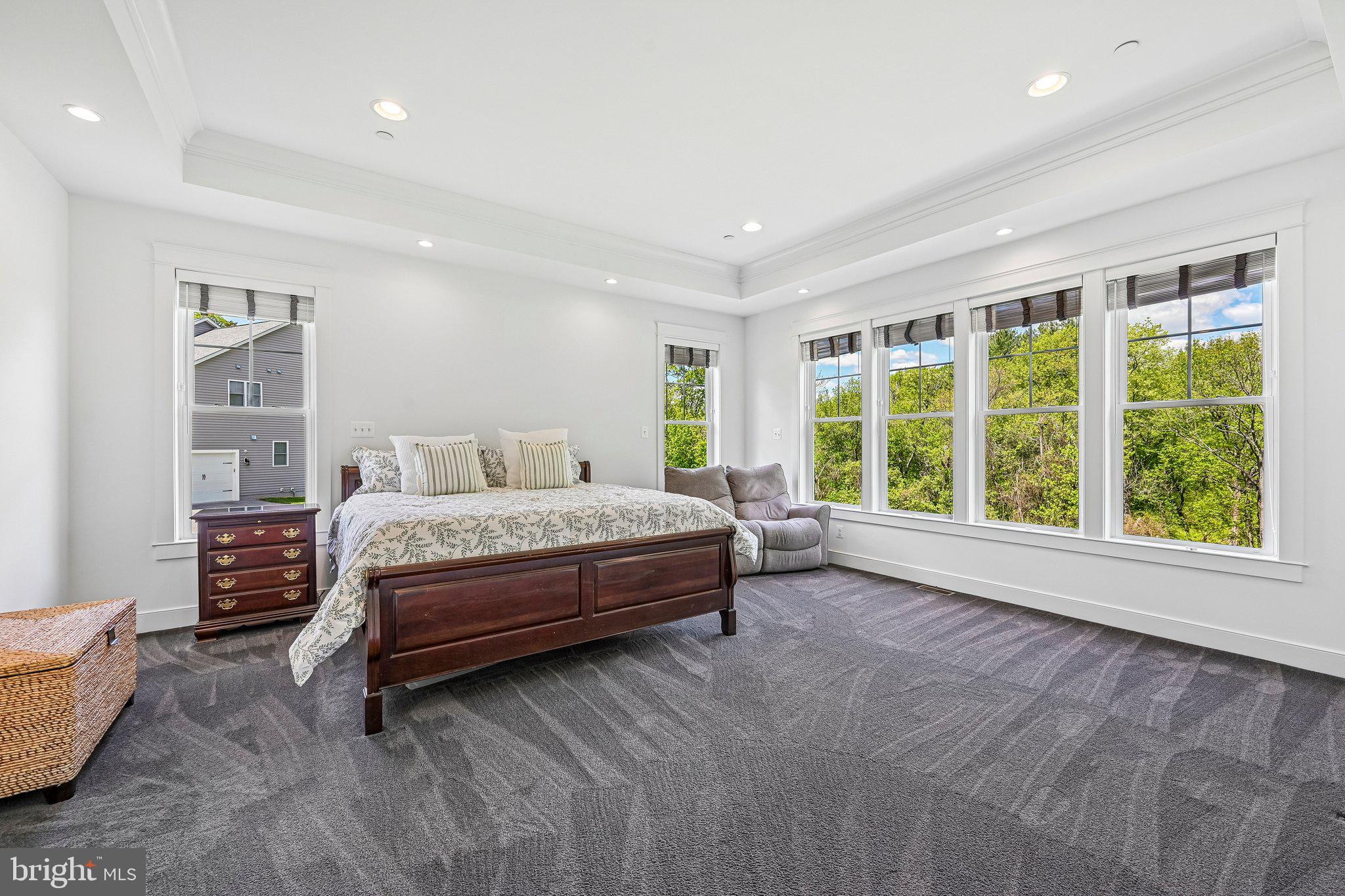 QUARTZ HILL - Residential