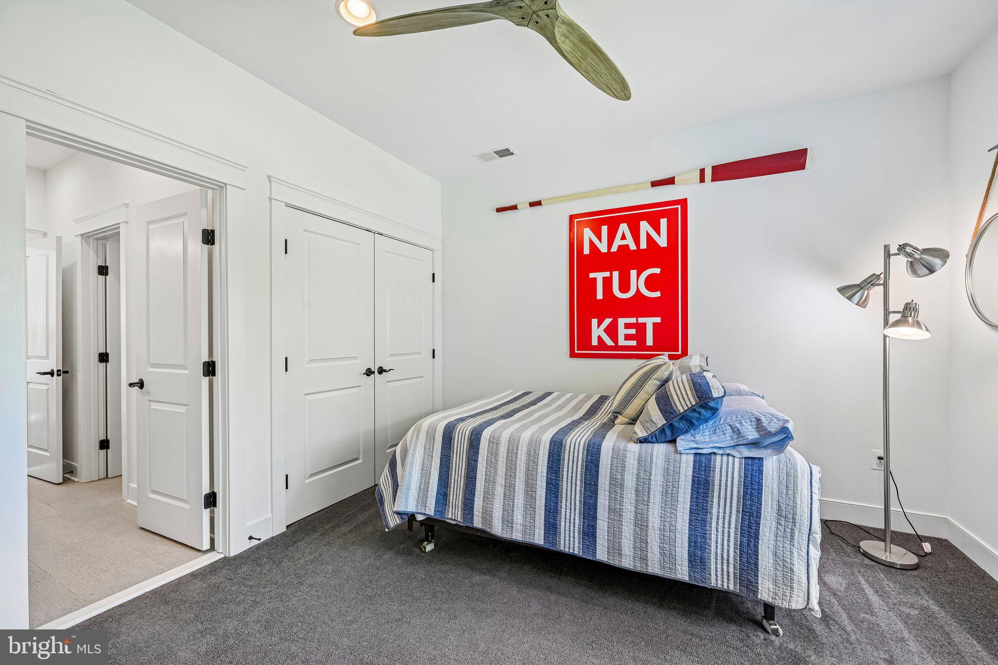 QUARTZ HILL - Residential