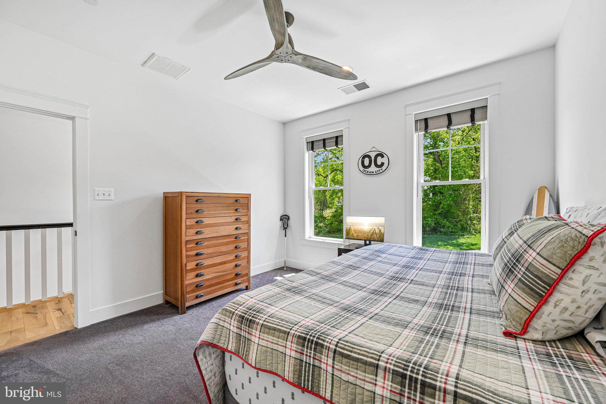 QUARTZ HILL - Residential