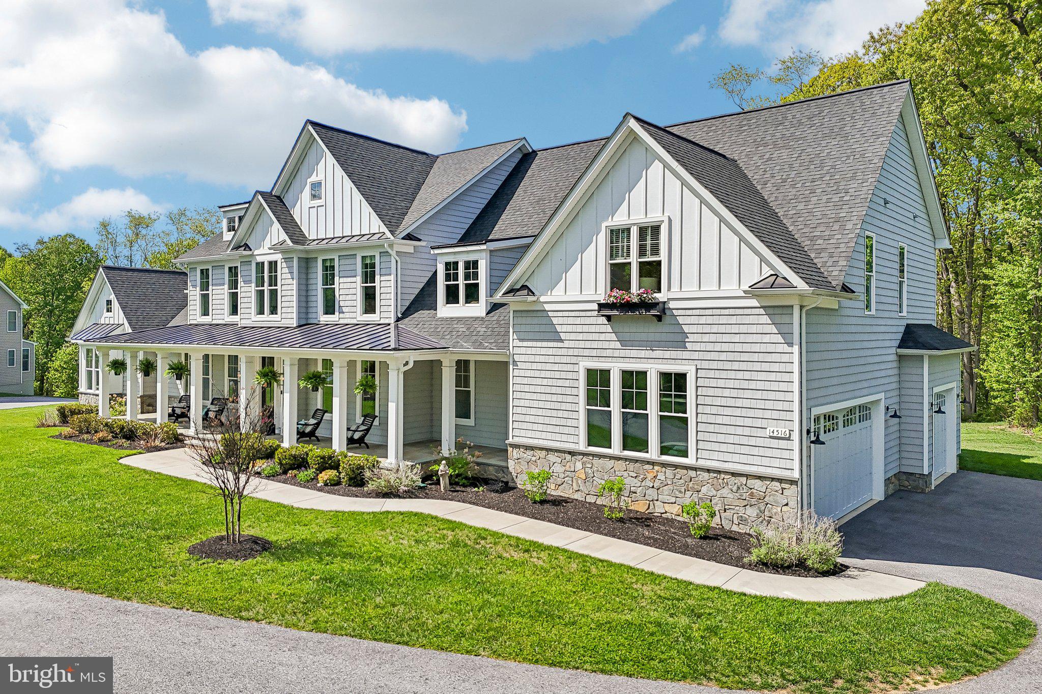 QUARTZ HILL - Residential