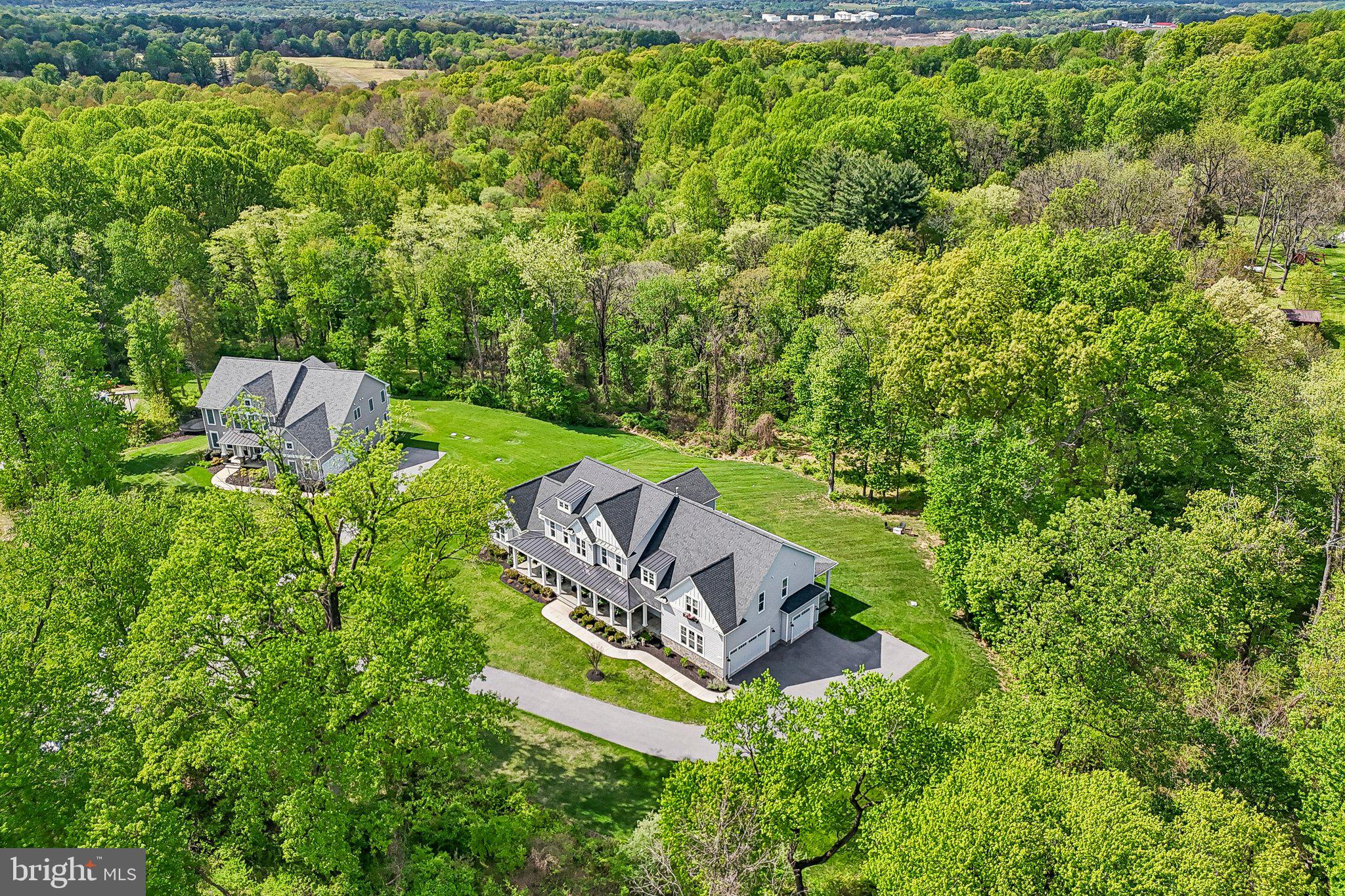 QUARTZ HILL - Residential