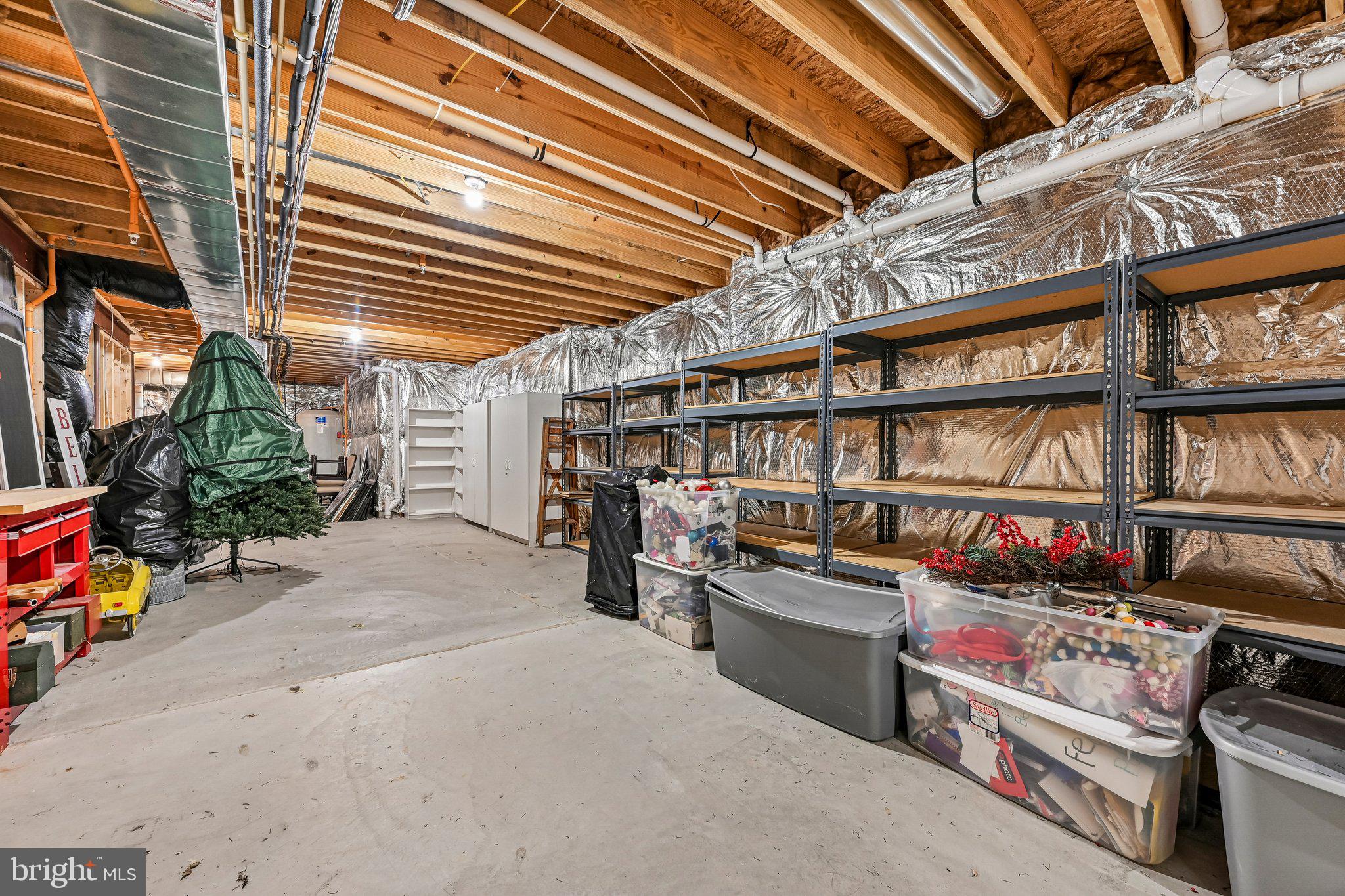 QUARTZ HILL - Residential