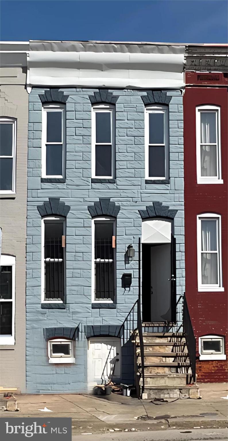 🏡 Welcome to this charming 3-bedroom, 1.5-bath row home in the historic Carrollton Ridge neighborhood, just minutes from downtown Baltimore 🚗. The property has recently been painted 🌞 , giving it and inviting feel. 🎁Upon entering, you'll be greeted by a cozy living room, complemented by new laminate flooring that flows seamlessly into the dining area. 🍴The open-concept kitchen features freshly painted cabinets and durable Formica countertops, creating a welcoming space 🎇 . A convenient half-bathroom is located on the main level, next to the private backyard – perfect for outdoor relaxation🚽.
Upstairs, you'll find three spacious bedrooms, along with 🛁 a full bathroom 🚿. 🎨The partially finished basement offers endless possibilities for customization and expansion to suit your needs 🖼️ . The property has an active rental license until 2026. This home is ideally located near public transportation 🚌 , with an array of shopping 👛 , dining, entertainment, and educational institutions nearby. ✅Don’t miss the opportunity to own a home that offers both style and convenience. Schedule your showing today!