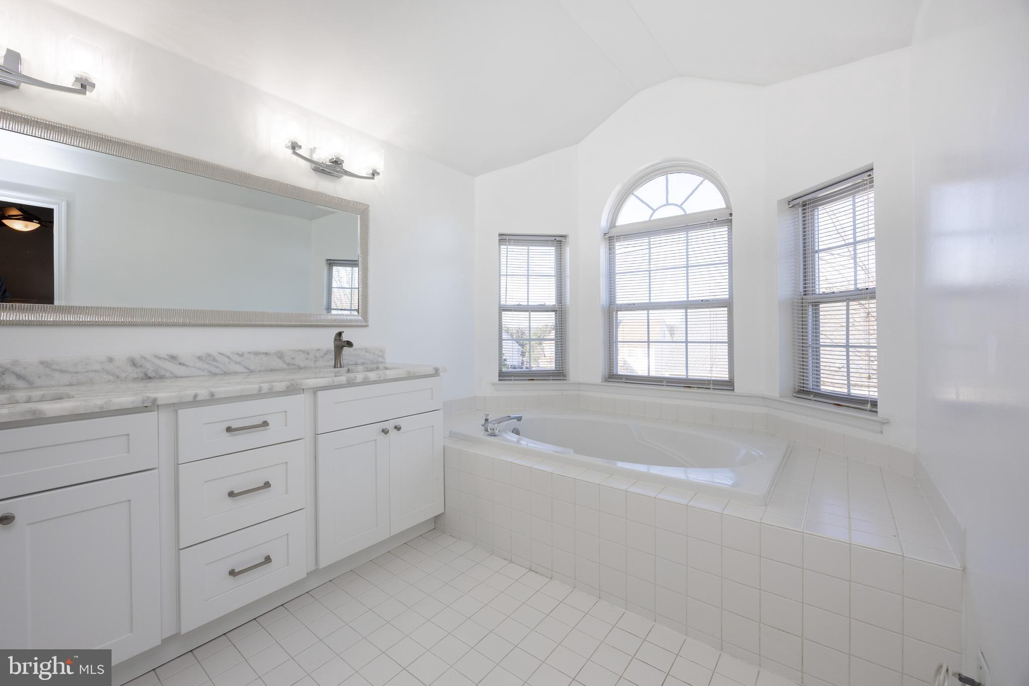 DEER CREEK - Residential Lease