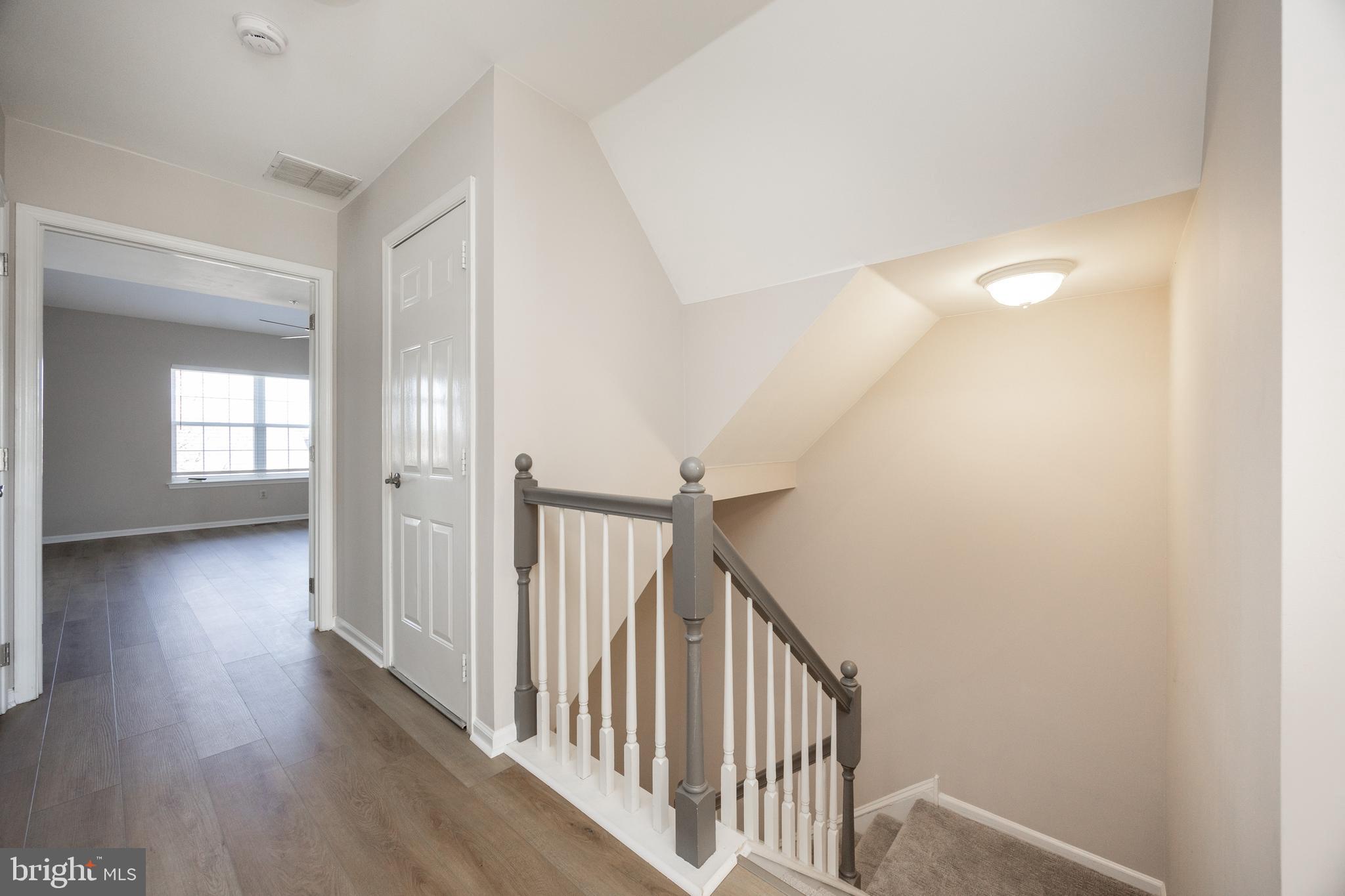 DEER CREEK - Residential Lease