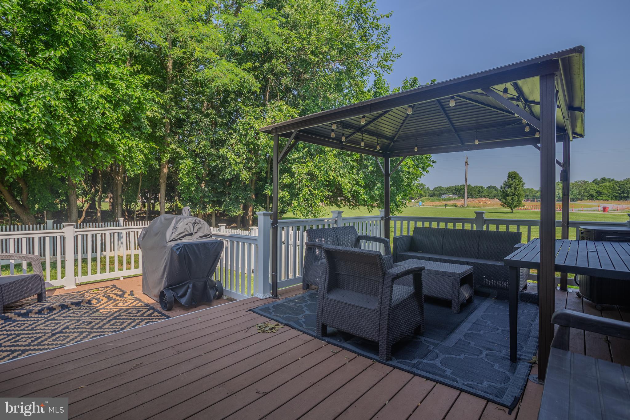 RYAN'S GLEN - Residential