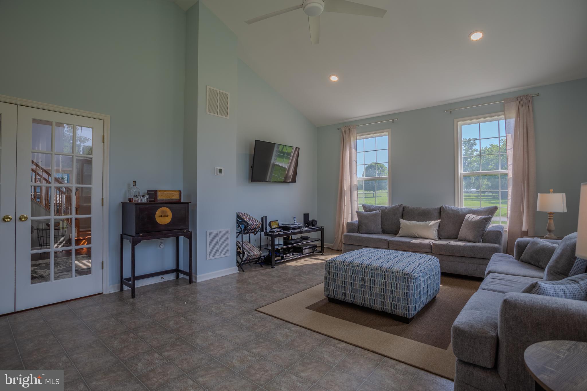 RYAN'S GLEN - Residential