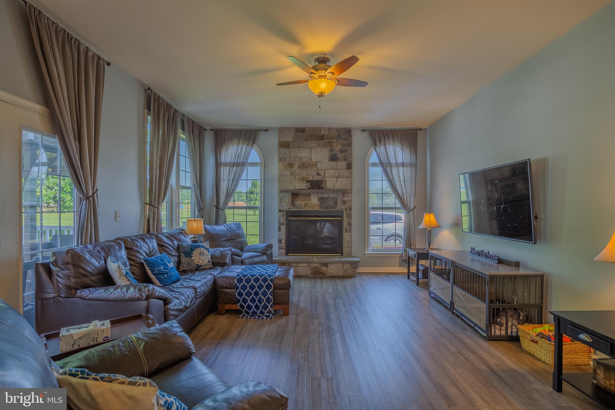 RYAN'S GLEN - Residential