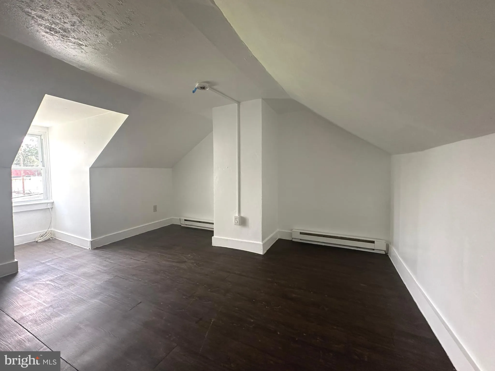 Hagerstown, Maryland 21740, United States, 2 Bedrooms Bedrooms, ,1 BathroomBathrooms,Residential,Active,148152