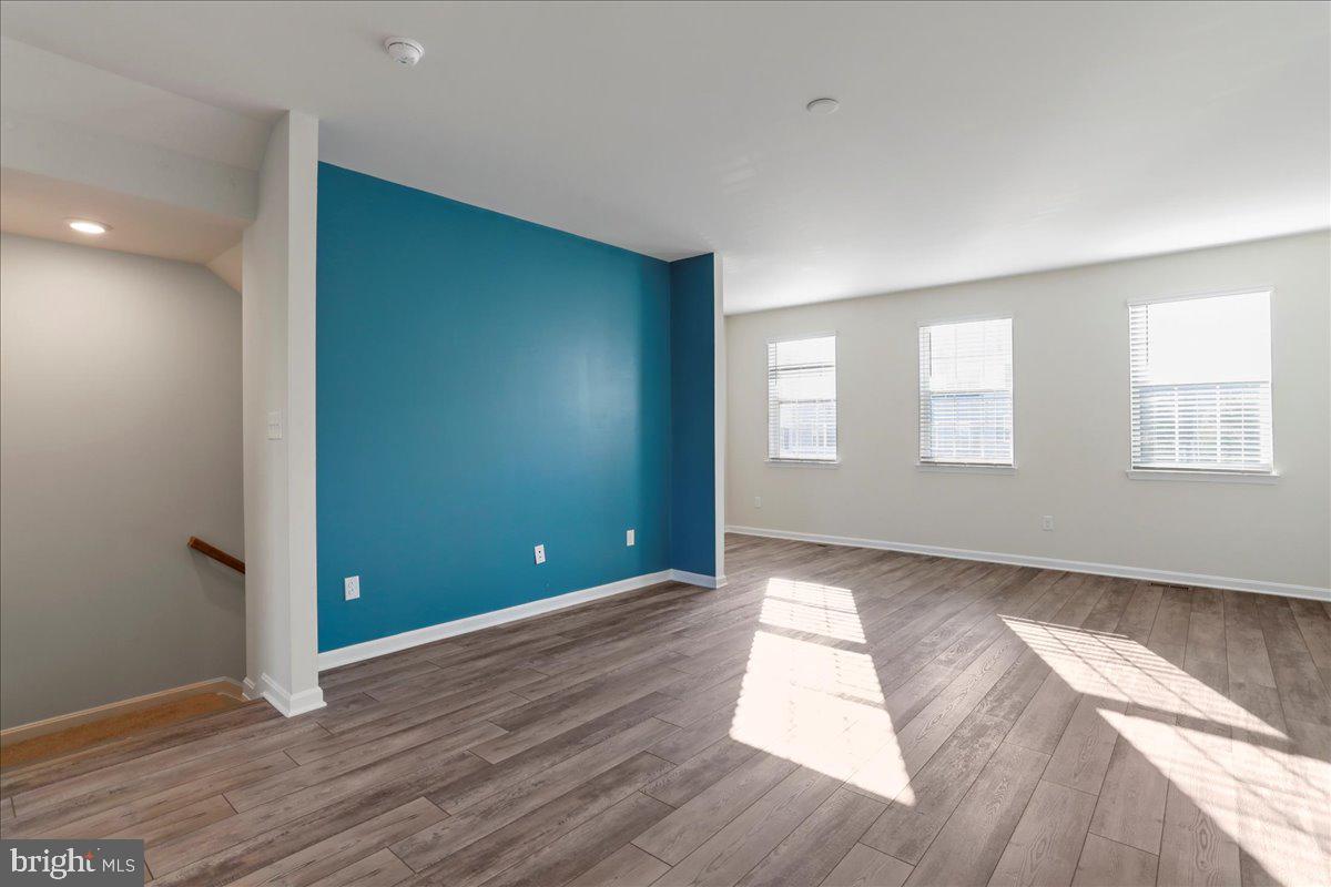 BERKELEY RIDGE - Residential