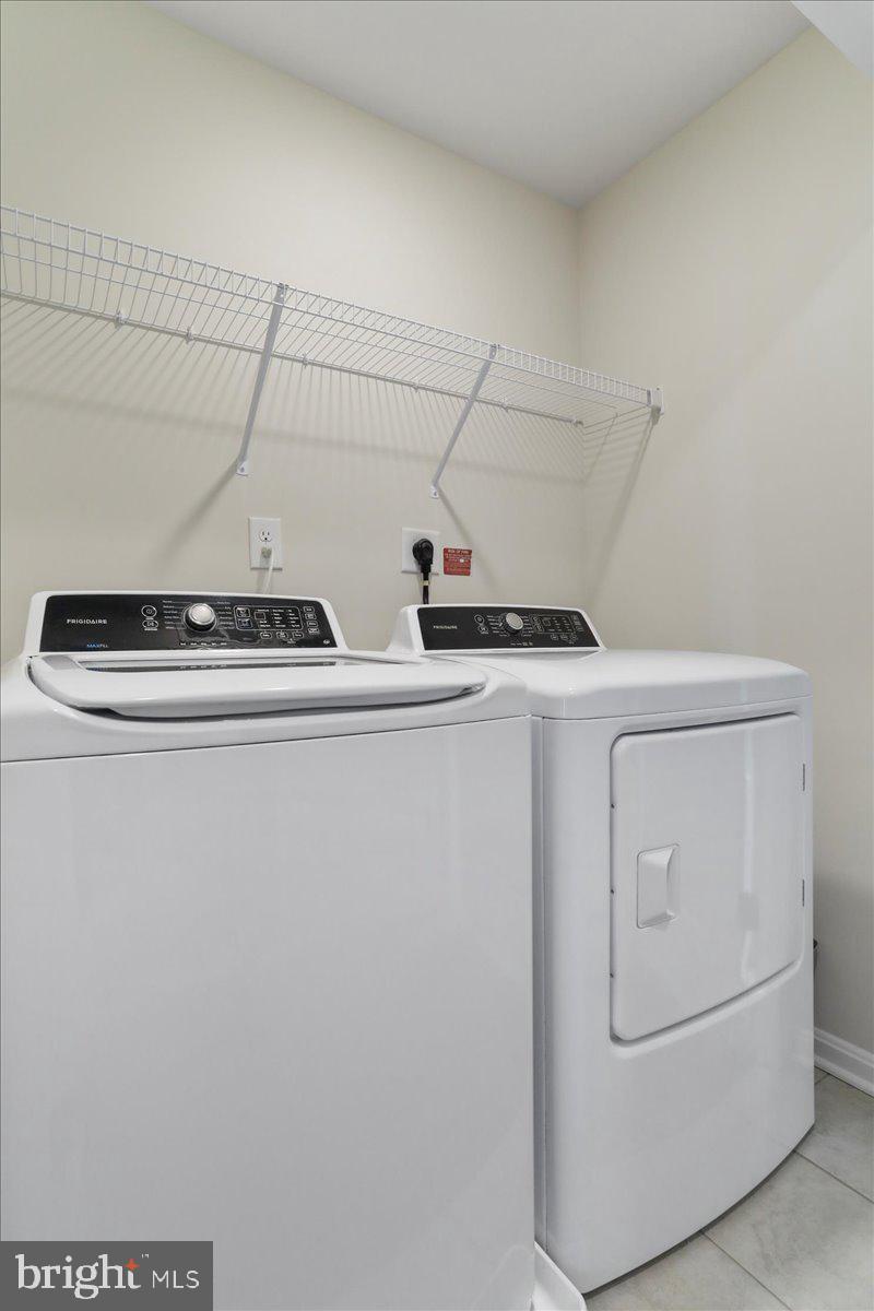 BERKELEY RIDGE - Residential