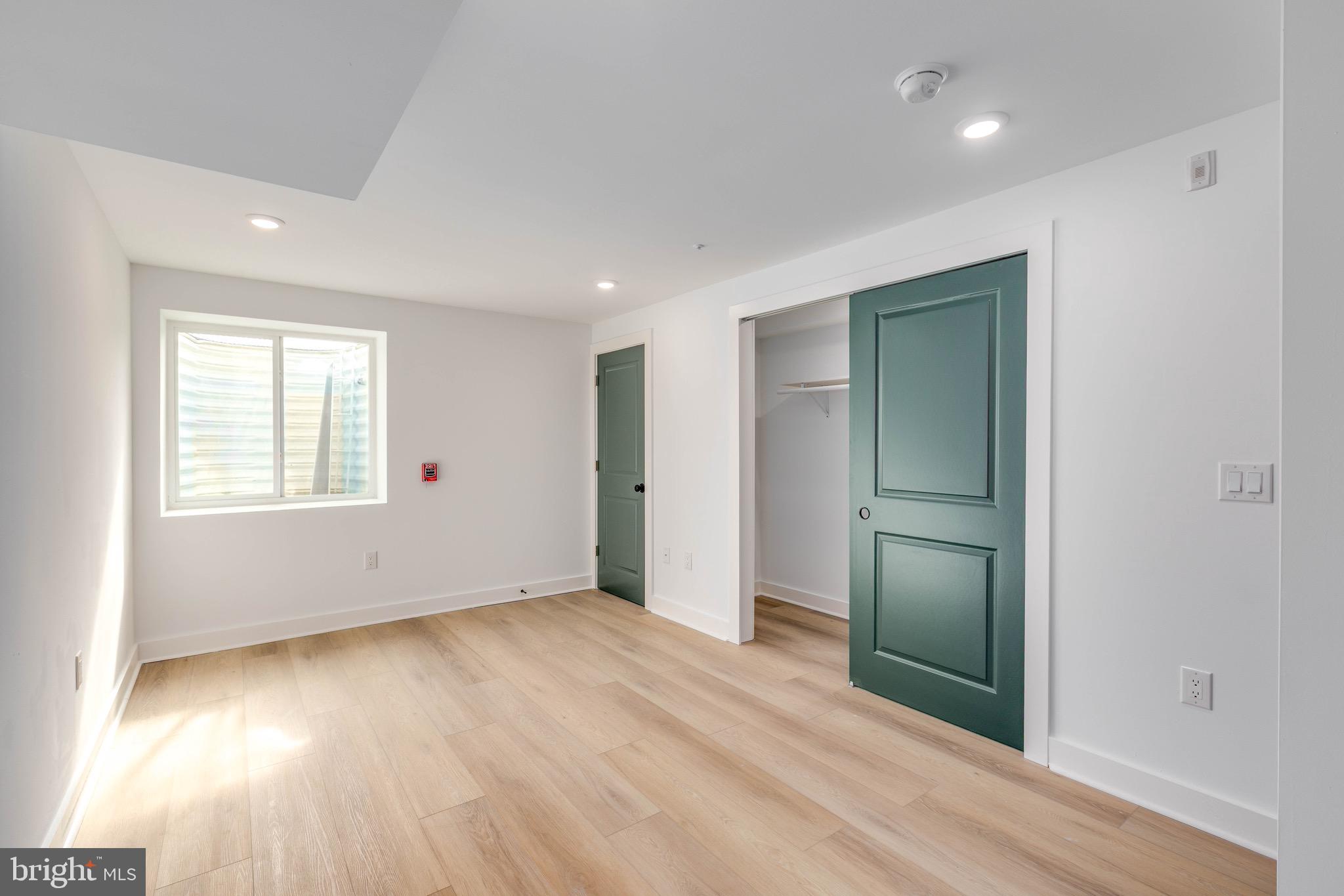 FAIRHILL - Residential Lease