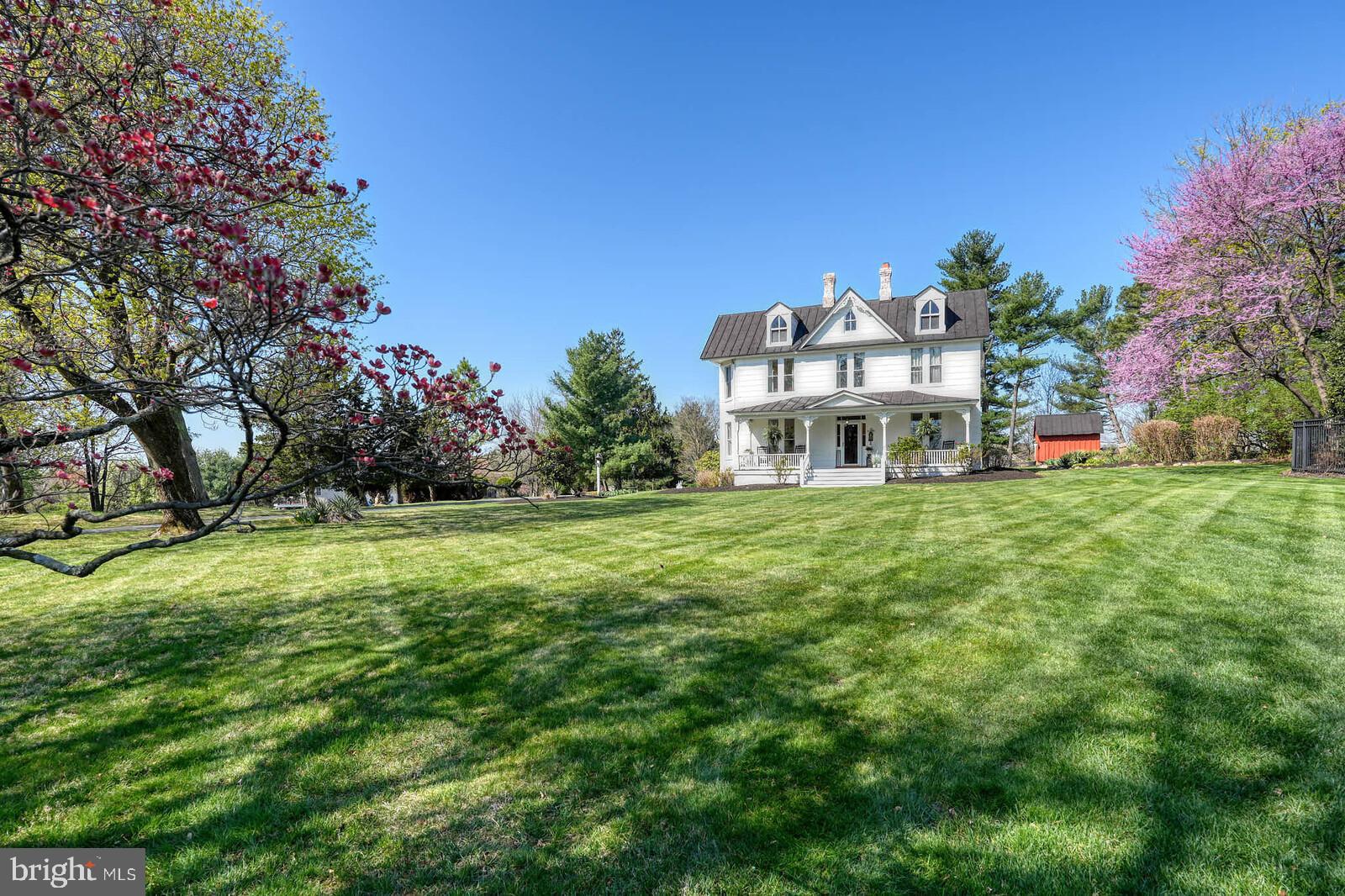 FOX VALLEY - Residential