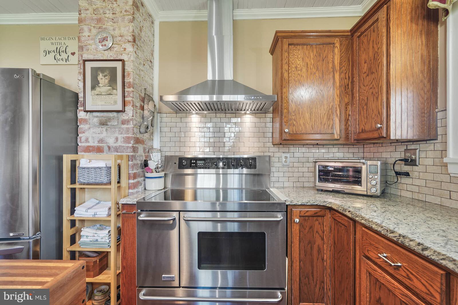 FOX VALLEY - Residential