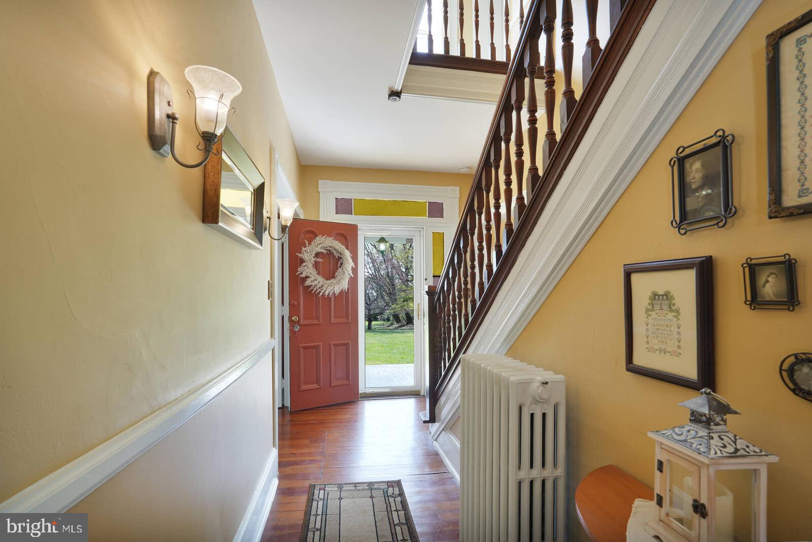 FOX VALLEY - Residential