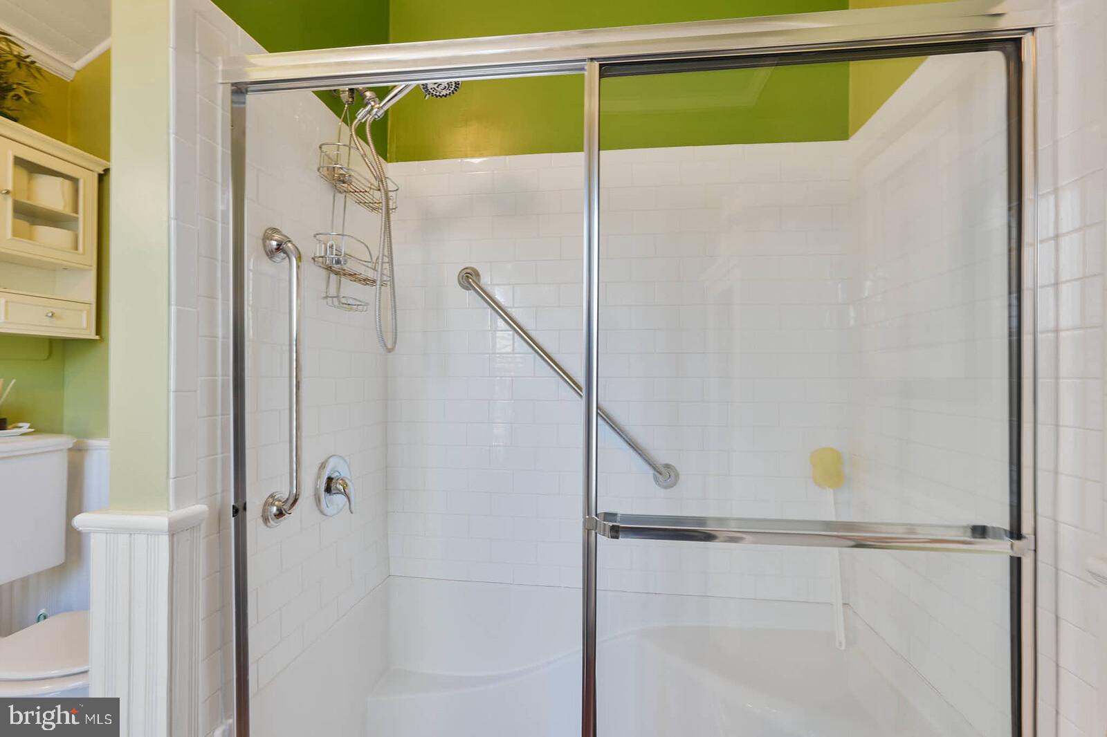 FOX VALLEY - Residential