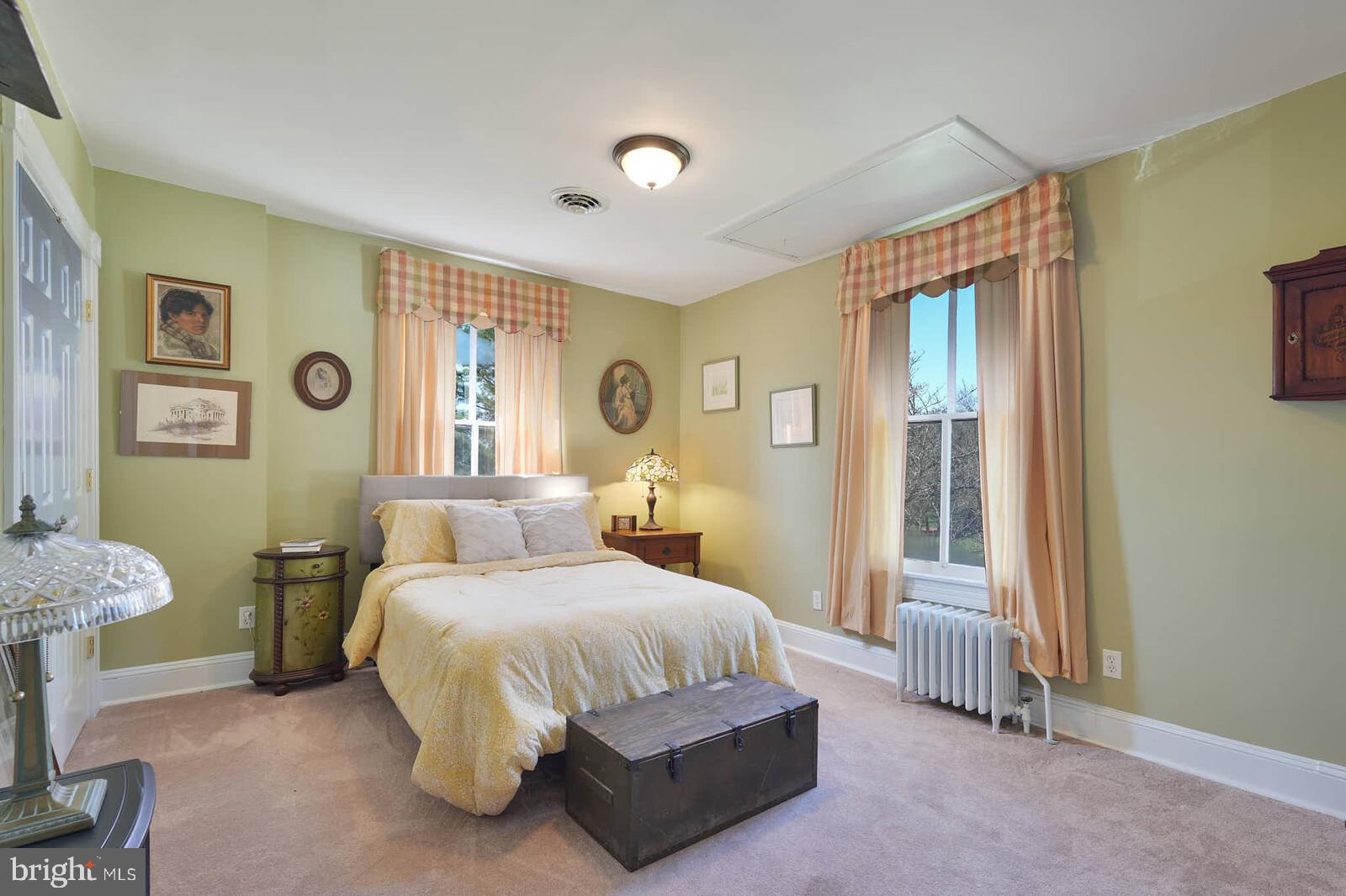 FOX VALLEY - Residential