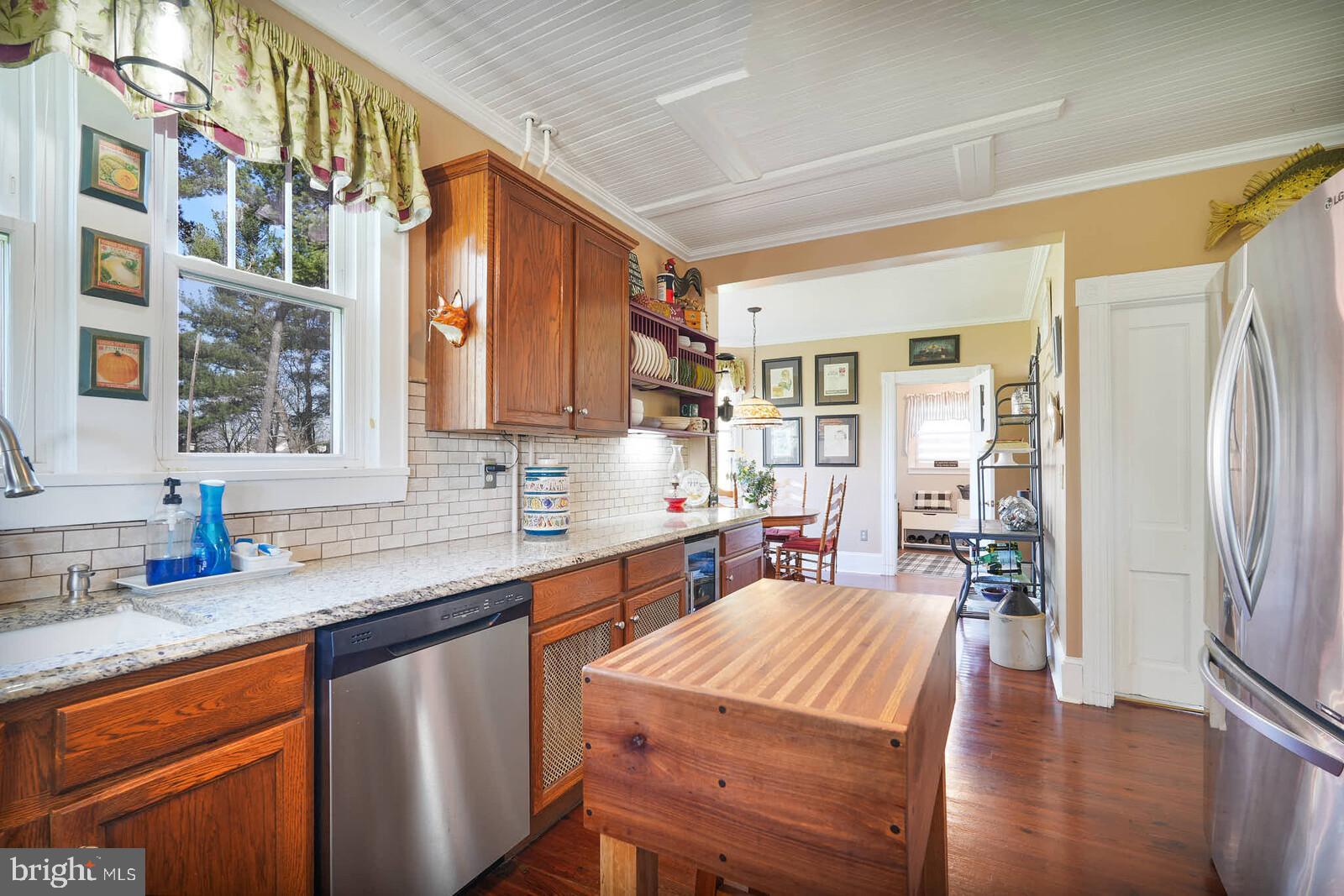 FOX VALLEY - Residential