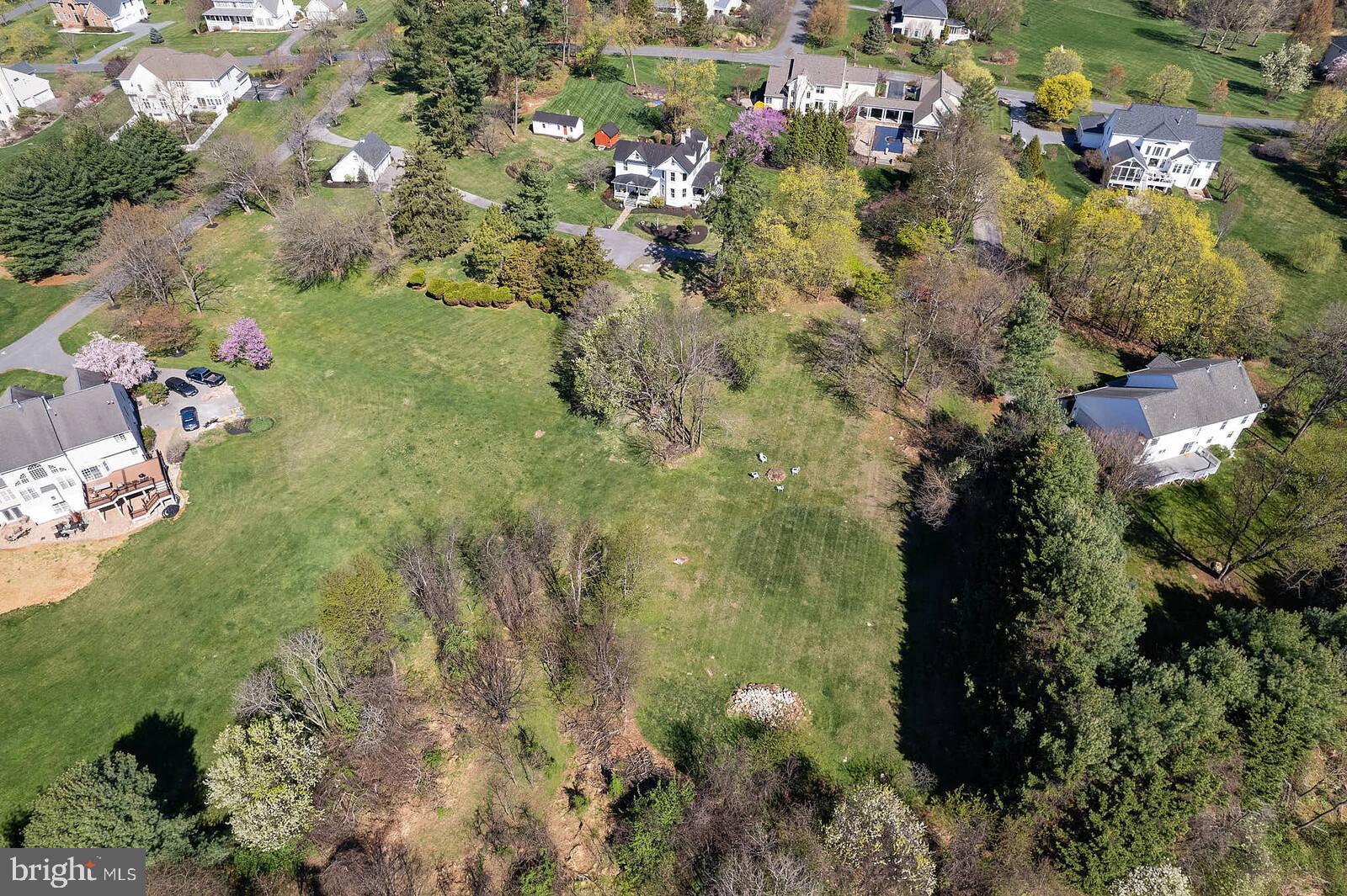 FOX VALLEY - Residential