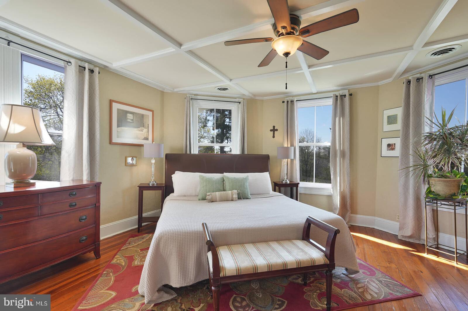 FOX VALLEY - Residential