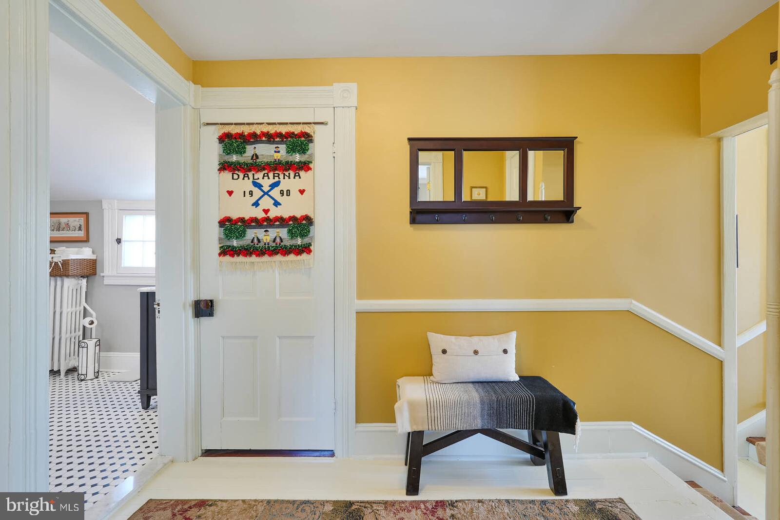 FOX VALLEY - Residential