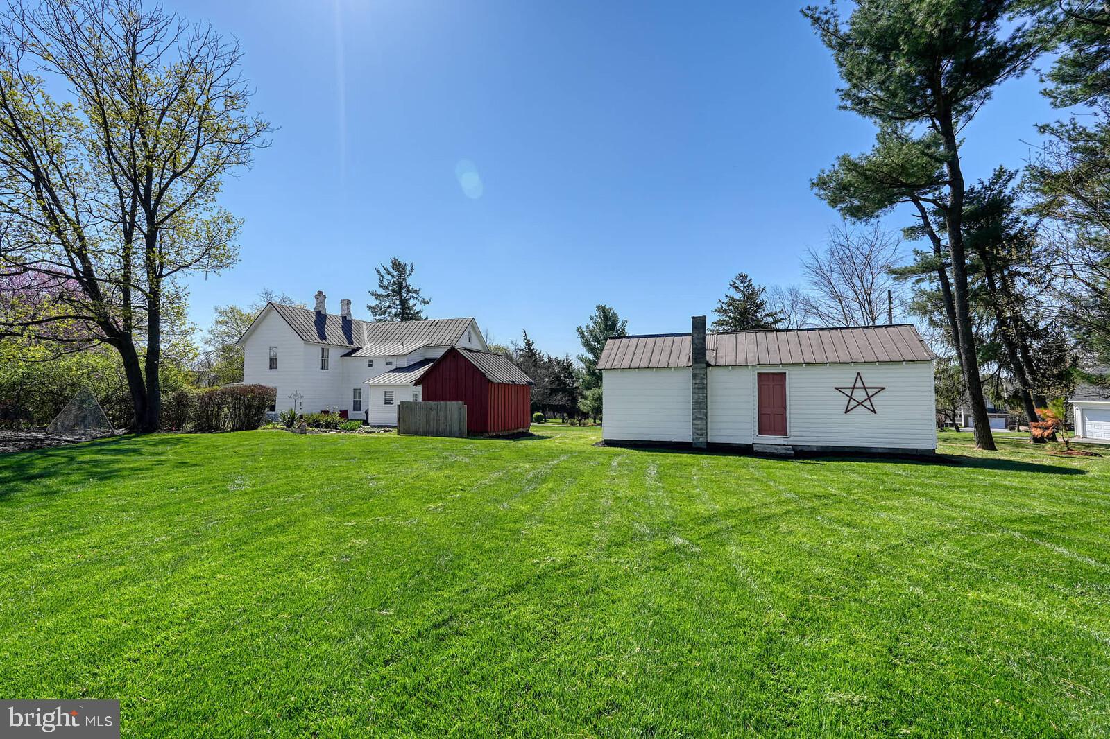 FOX VALLEY - Residential