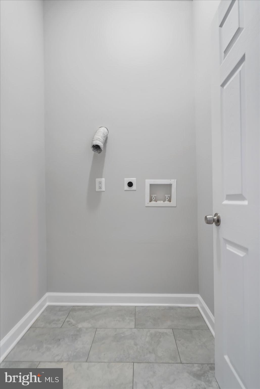 MONTEBELLO - Residential