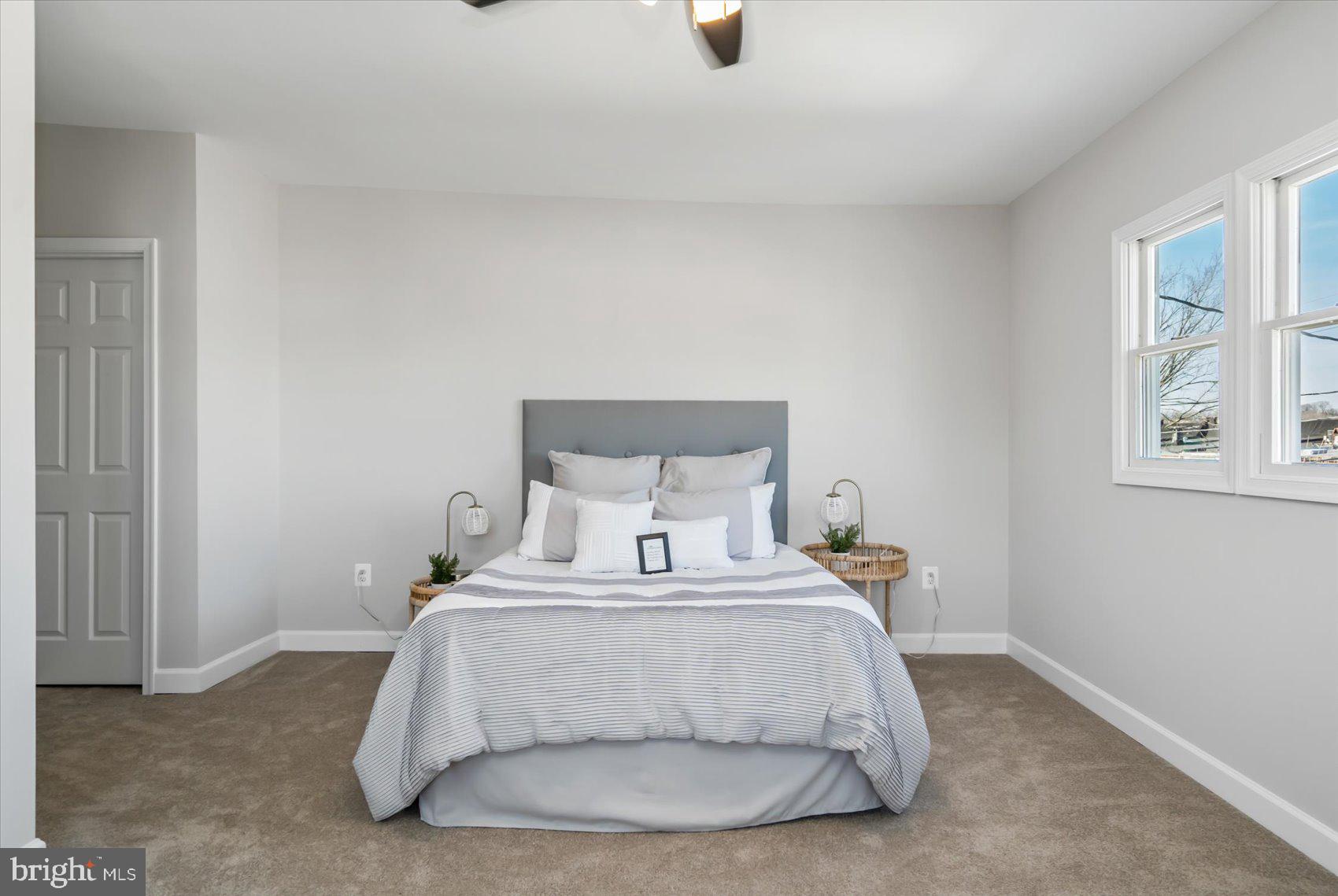 MONTEBELLO - Residential