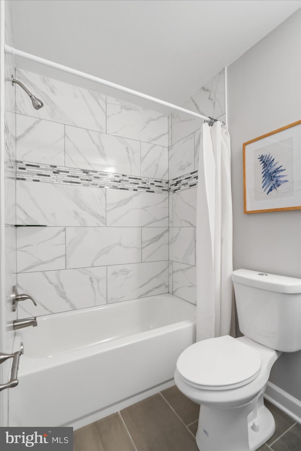 MONTEBELLO - Residential